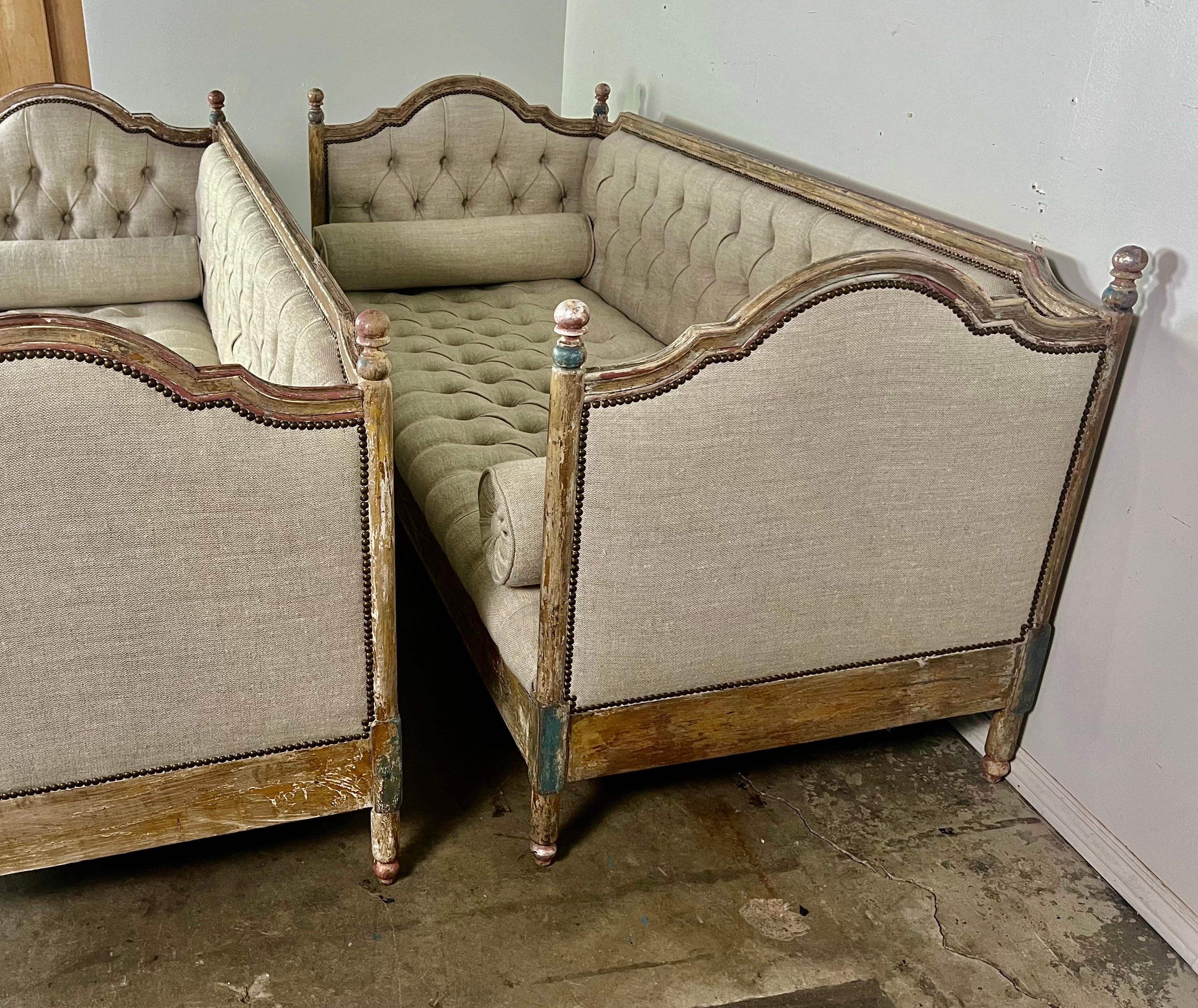 Pair of Painted Carved Wood Linen Upholstered Daybeds 1930's 13