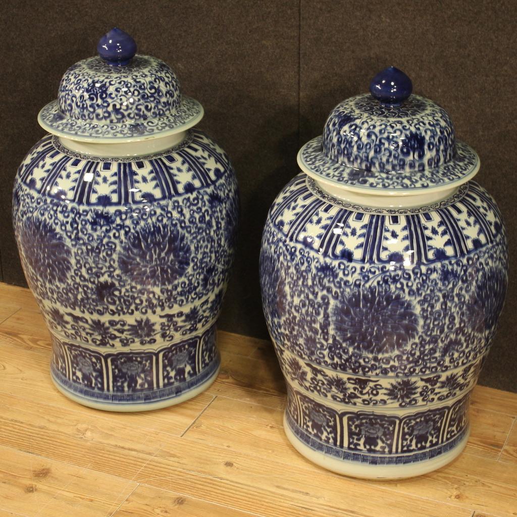 Late 20th Century Pair of Painted Ceramic Chinese Vases Potiches, 1970