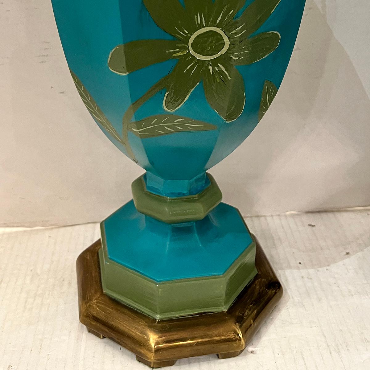 Paar gemalte florale Lampen (Handbemalt) im Angebot