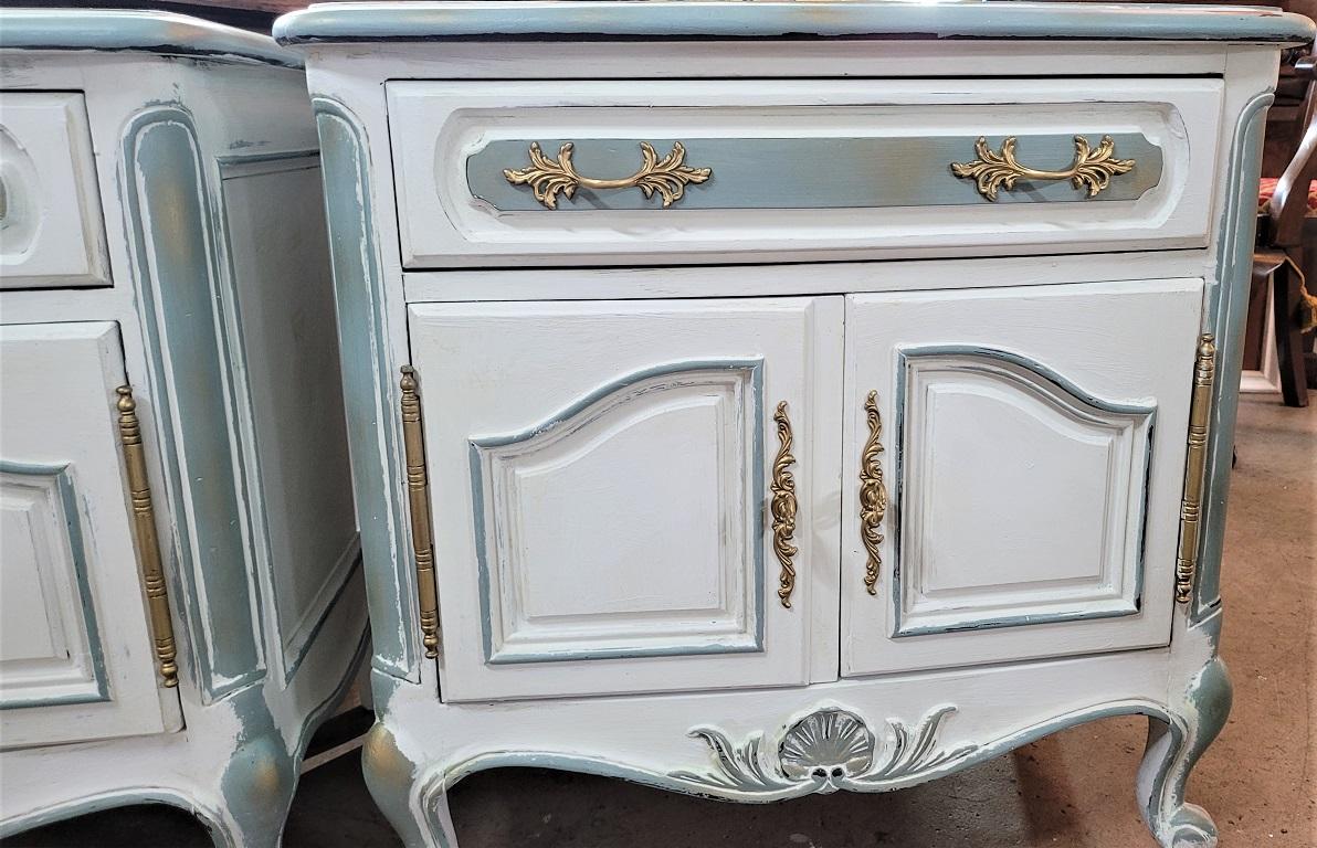 Hand-Painted Pair of Painted French Country Nightstands