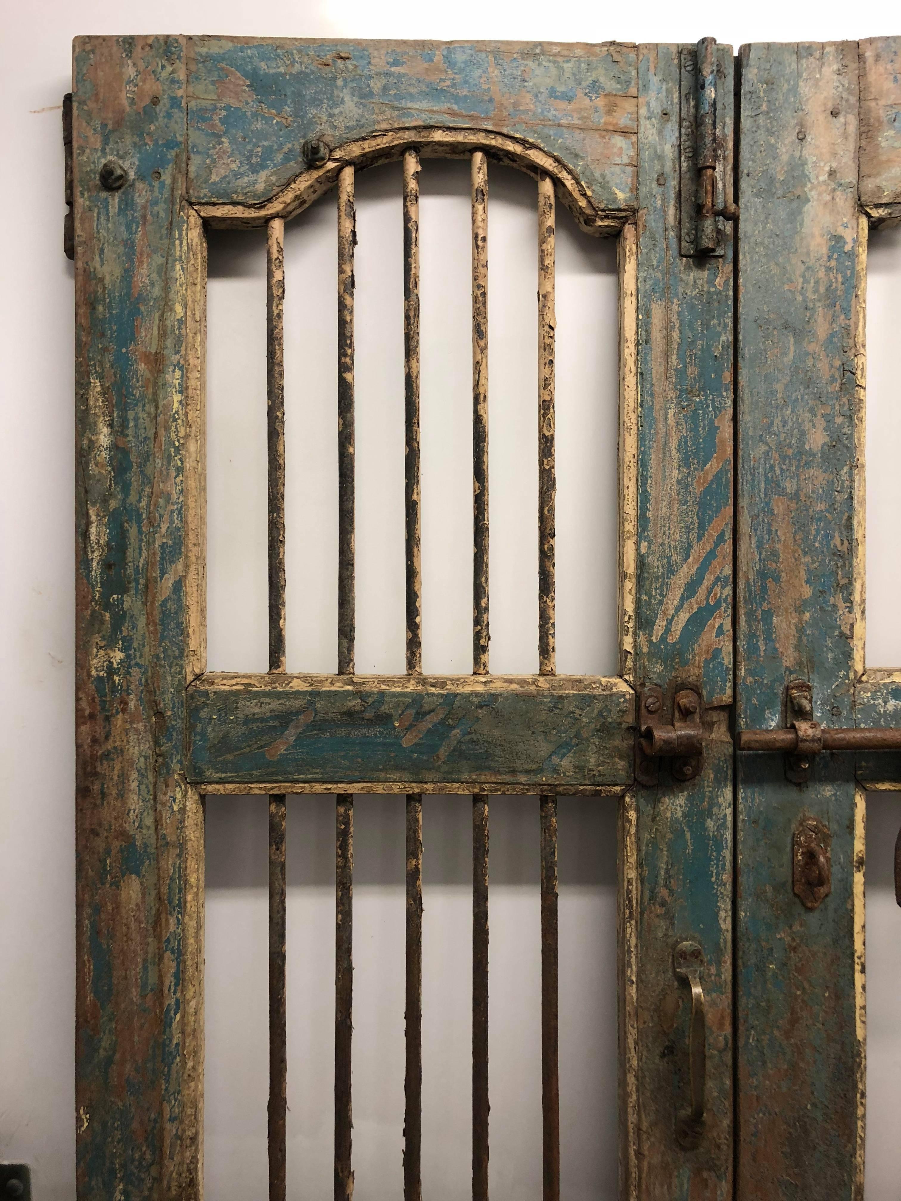 Pair of Painted Indian Gated Doors In Good Condition In Southampton, NY
