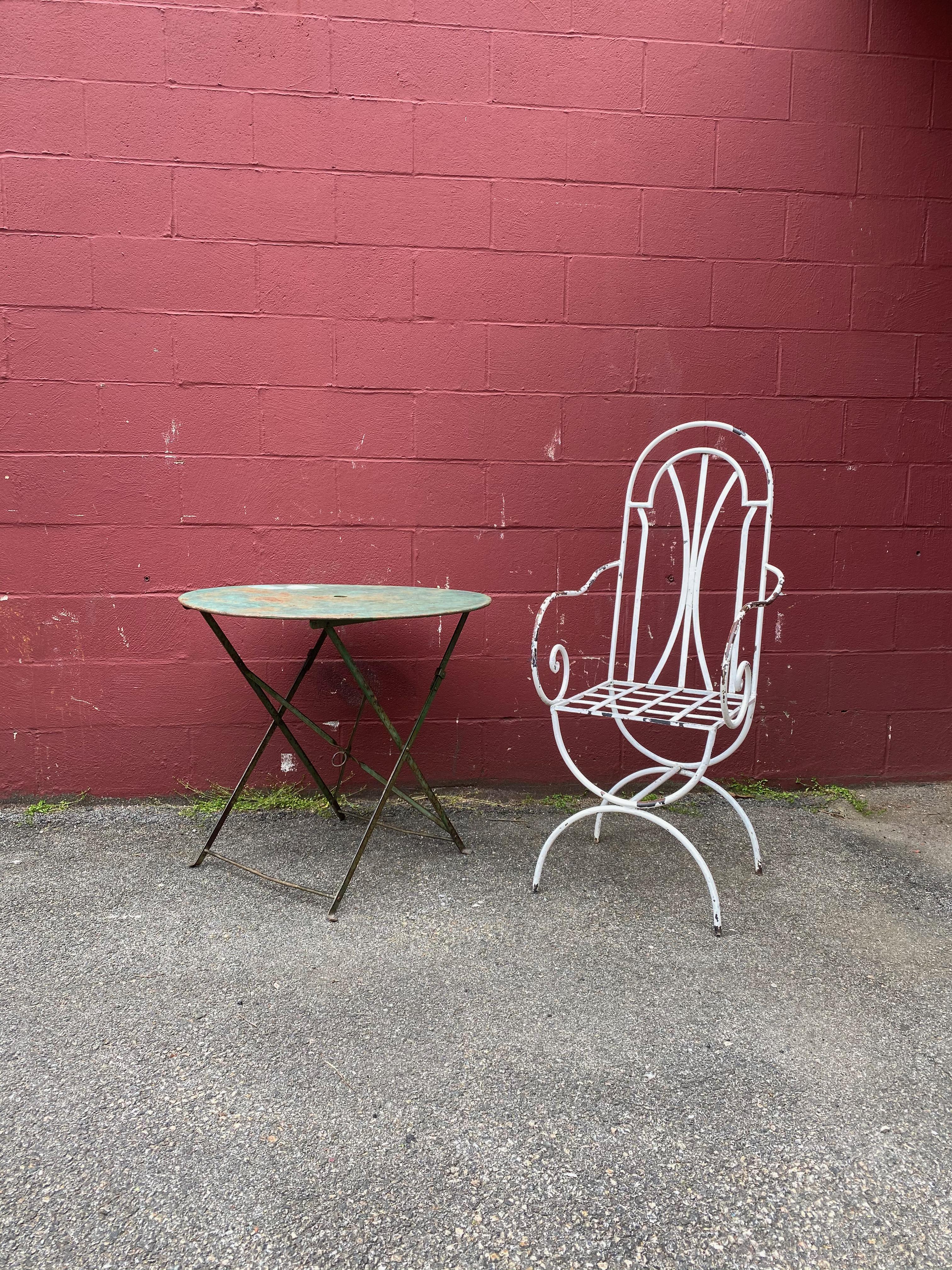 Pair of French Painted Iron Garden Chairs For Sale 8