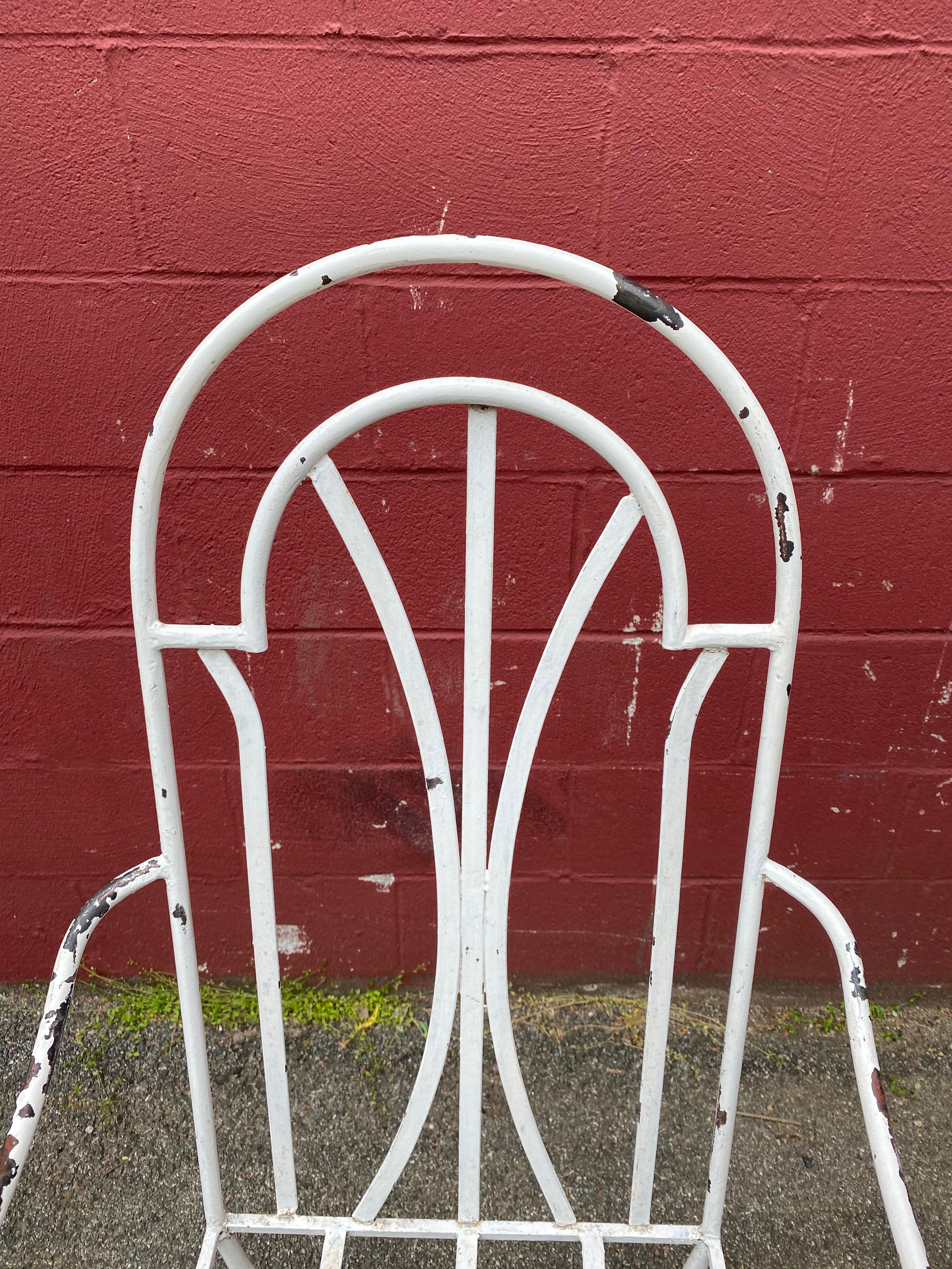 20th Century Pair of French Painted Iron Garden Chairs For Sale