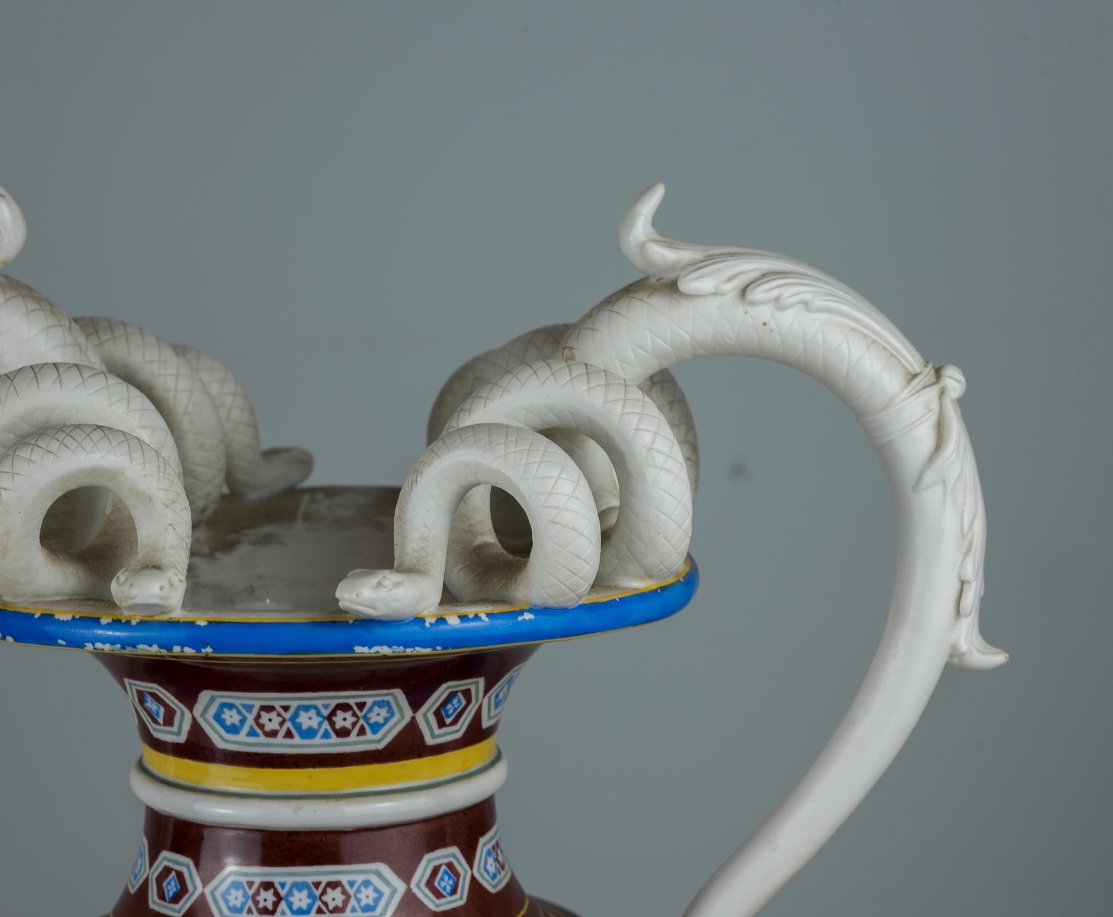 Coppia di vasi dipinti in KPM Porcelain in vendita 2