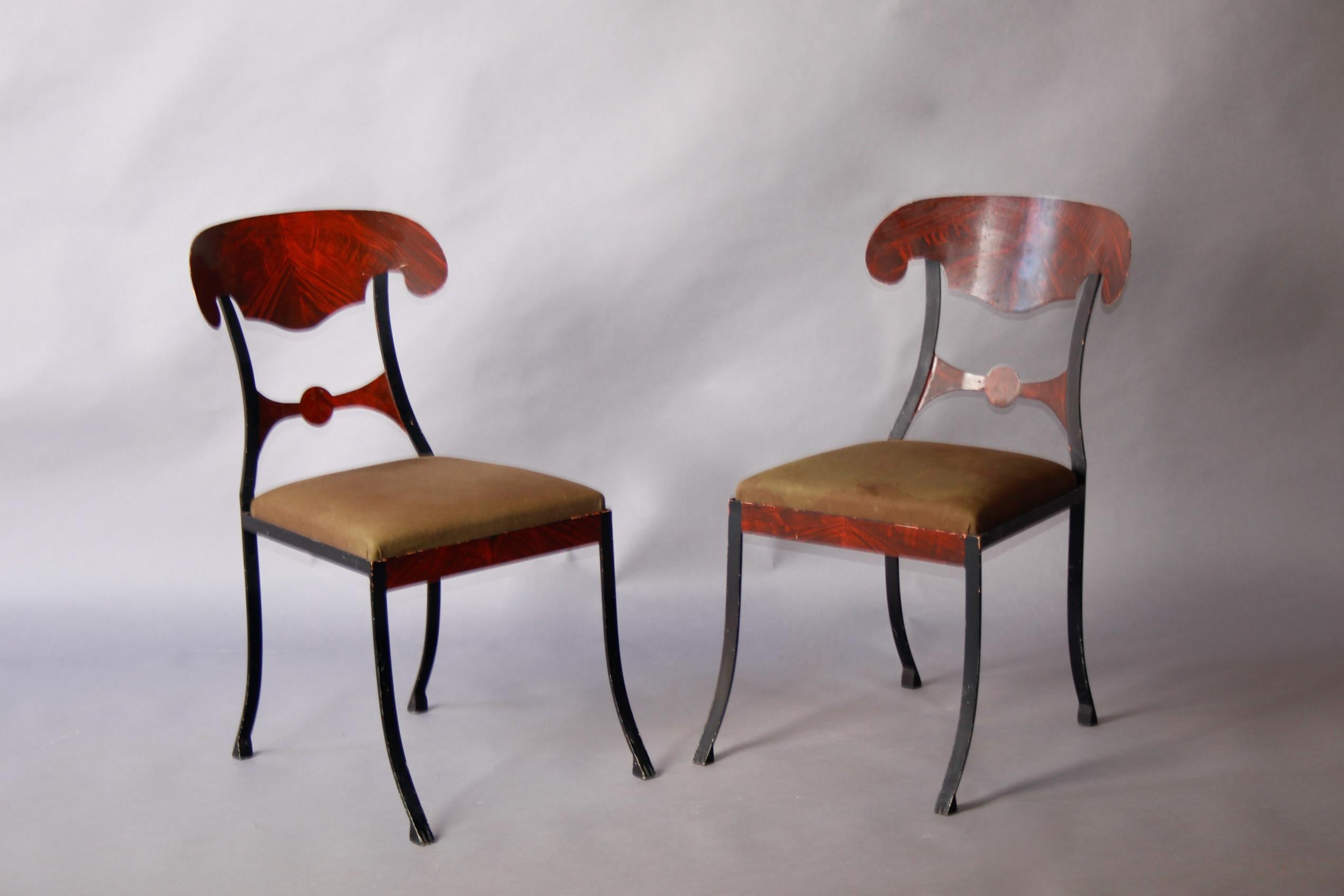 Pair of painted metal decorative chairs For Sale 1