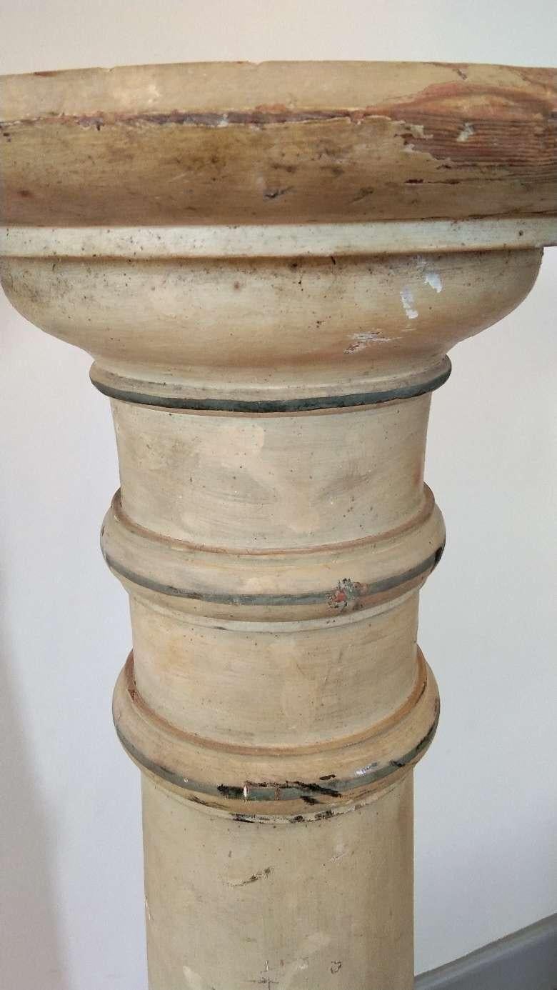 French Pair of Painted Pine Columns Pedestals from France, circa 1820 For Sale