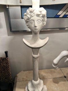 Paire de lampes de table figuratives Tete de Femme en plâtre peint d'après Giacometti