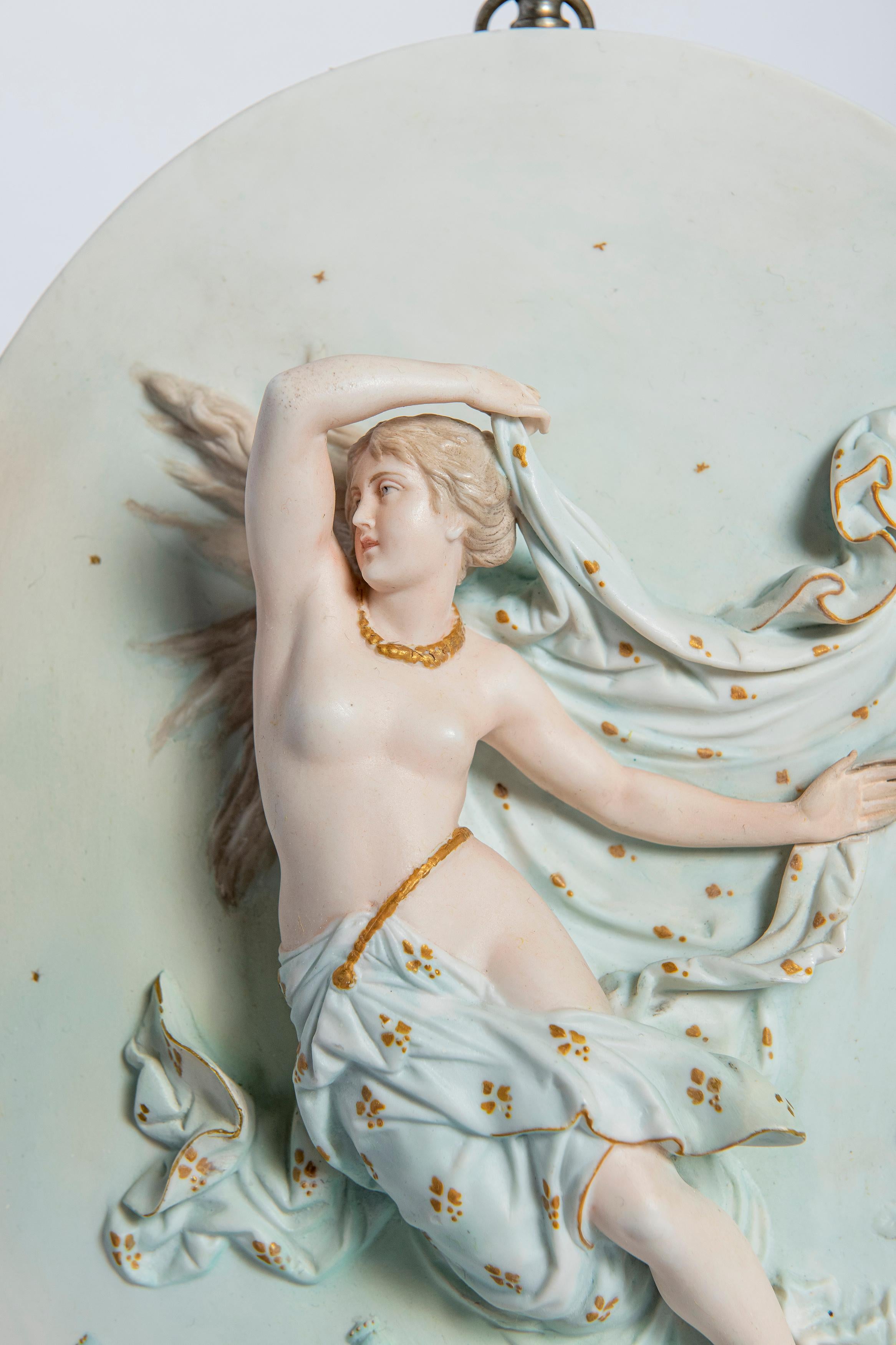 Paar bemalte Porzellanplaketten, Art nouveau-Periode, Frankreich, spätes 19. Jahrhundert im Zustand „Gut“ im Angebot in Buenos Aires, Buenos Aires