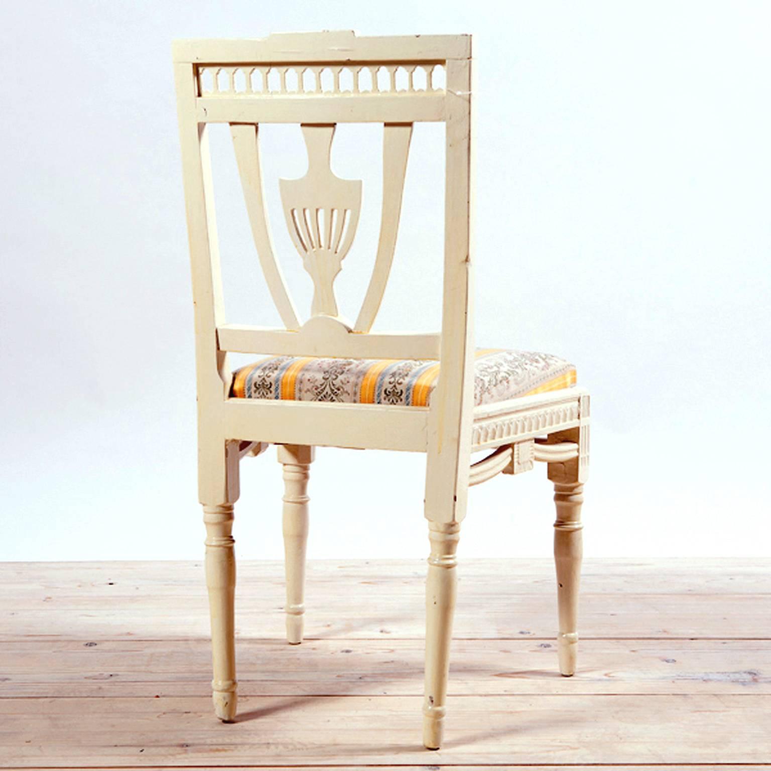 Hardwood Pair of Painted Swedish Gustavian Side Chairs with Upholstered Seat, circa 1810