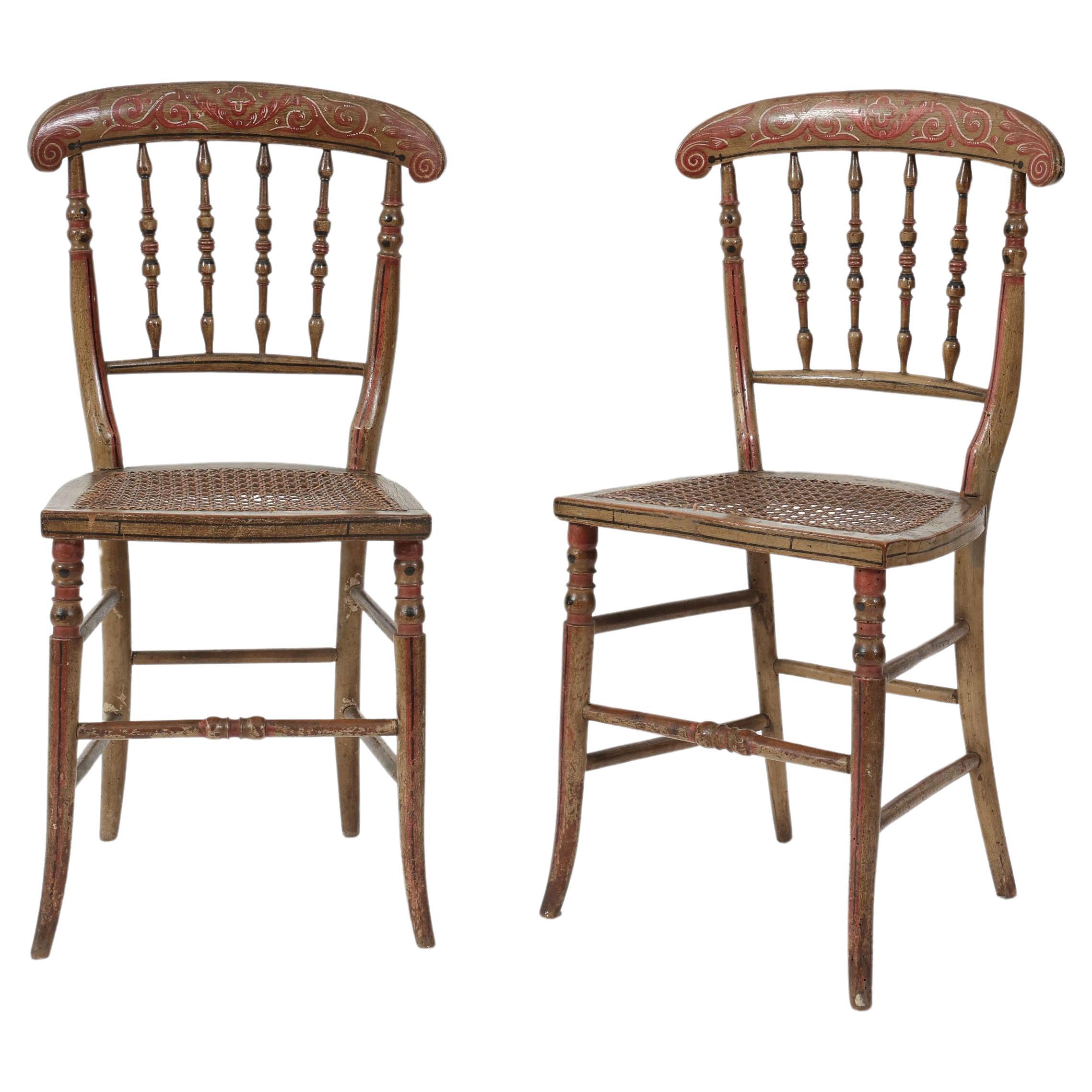 Paire de chaises peintes - XIXe siècle - Europe en vente