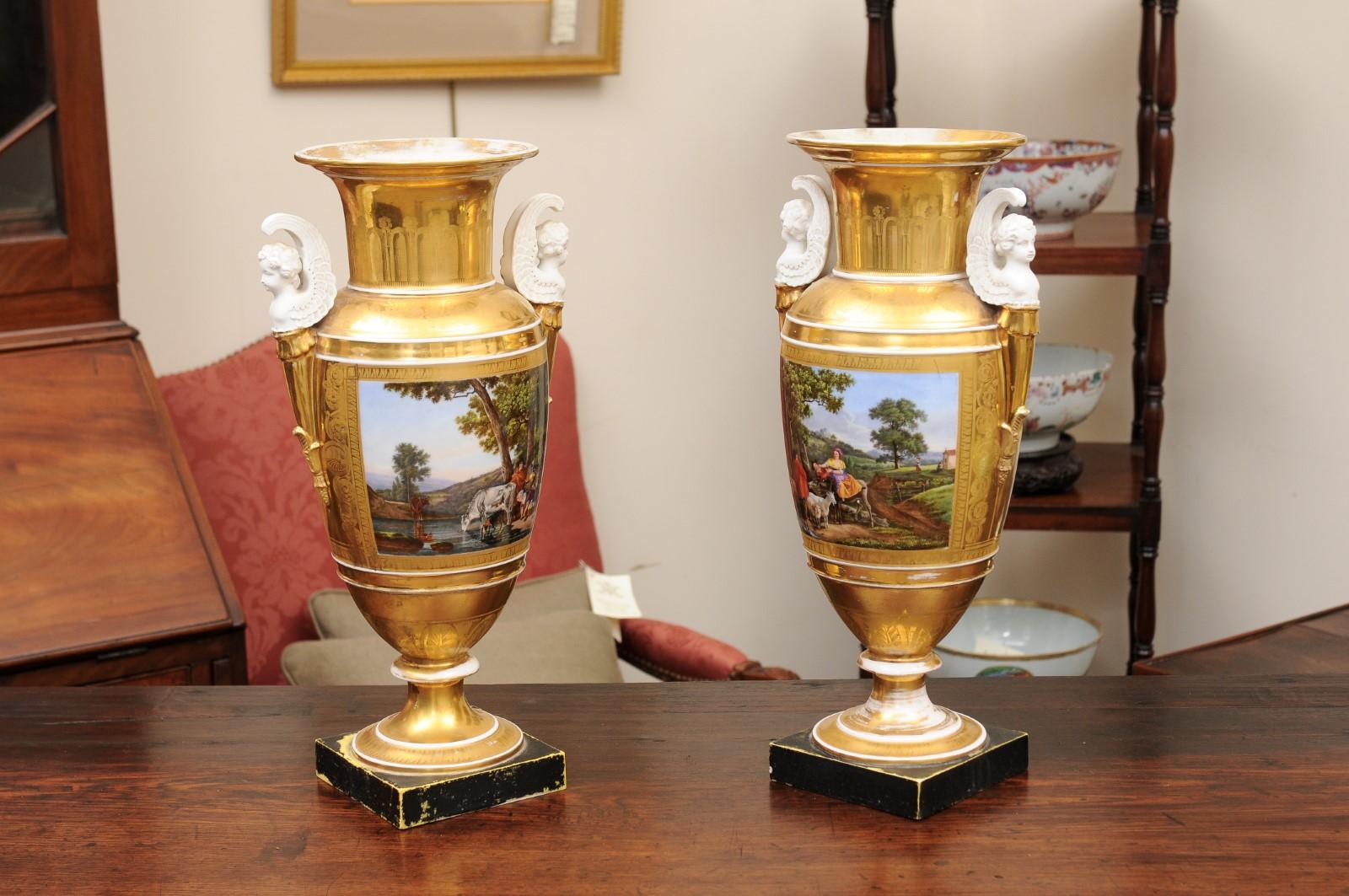 Pair of Pair Porcelain Vases, 19th Century For Sale 6