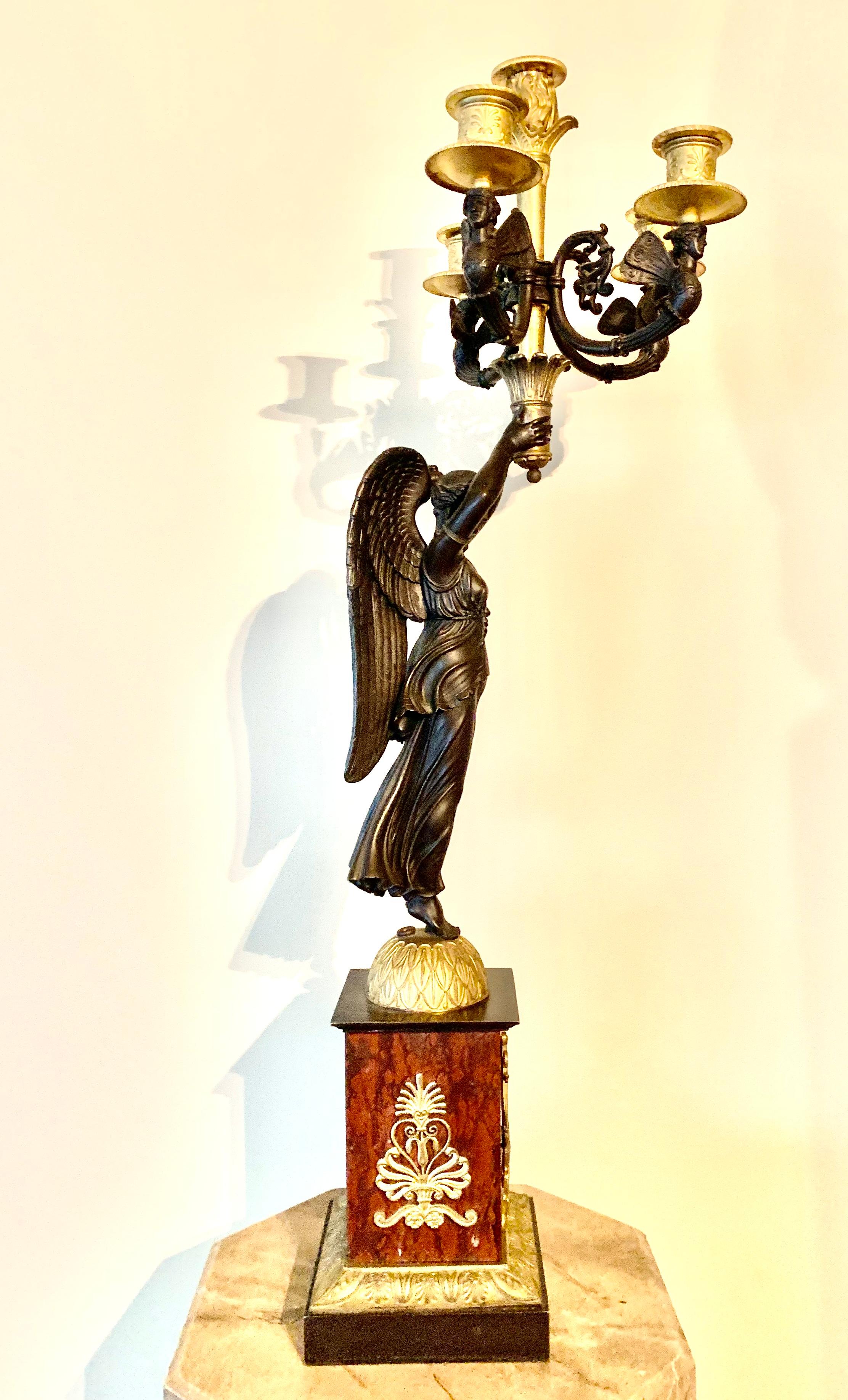 Paire de candélabres en bronze figuratif de style Premier Empire signés Rabiat, 1805 en vente 8