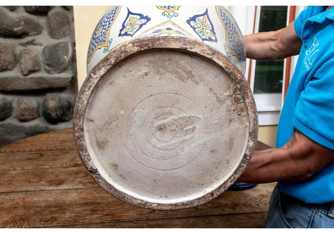 Paire de pots en céramique marocaine décorés de glaçures, taille palais en vente 9