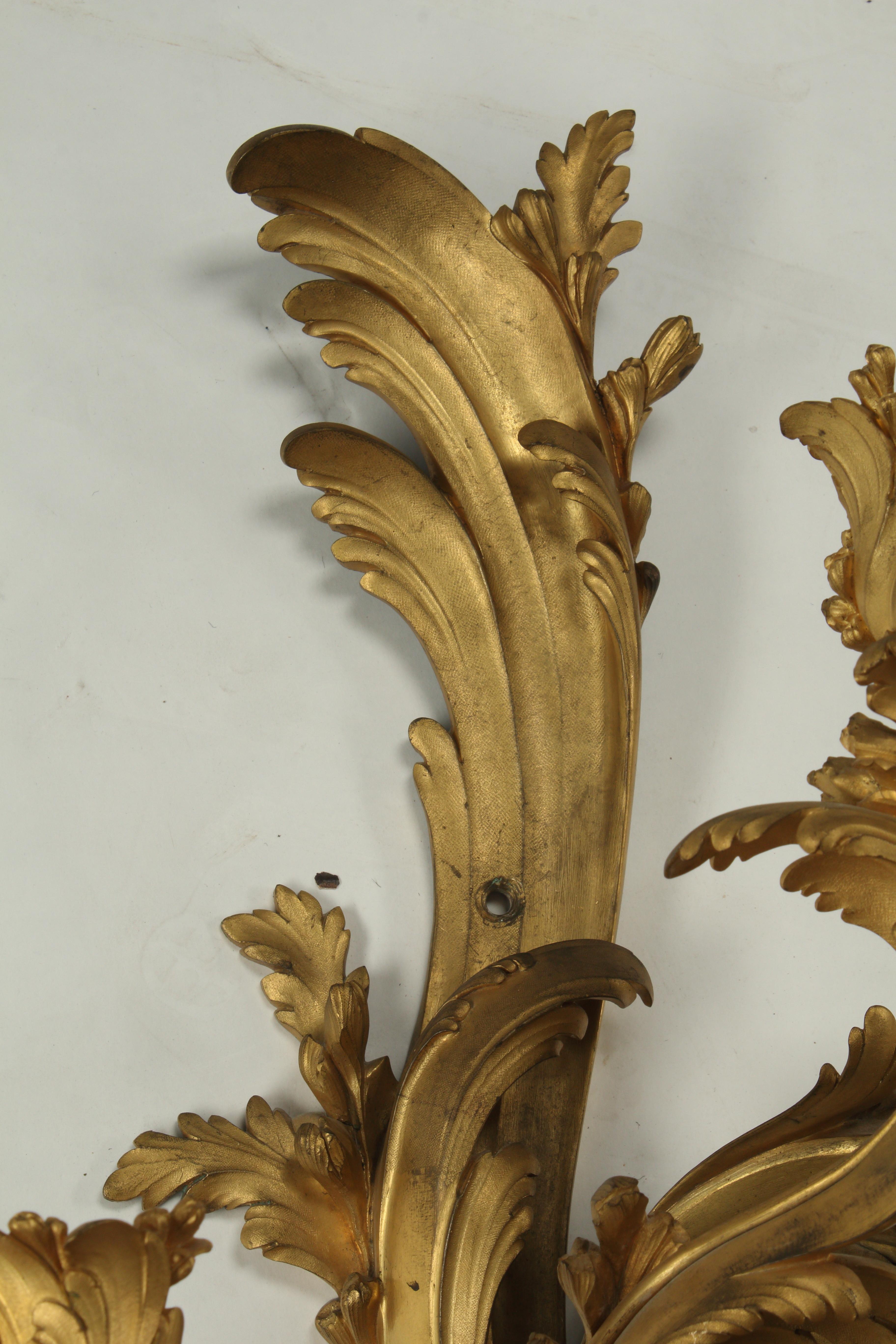 Coppia di sconsigliere in bronzo ormolato in stile Luigi XV, XIX secolo In condizioni buone in vendita a El Monte, CA