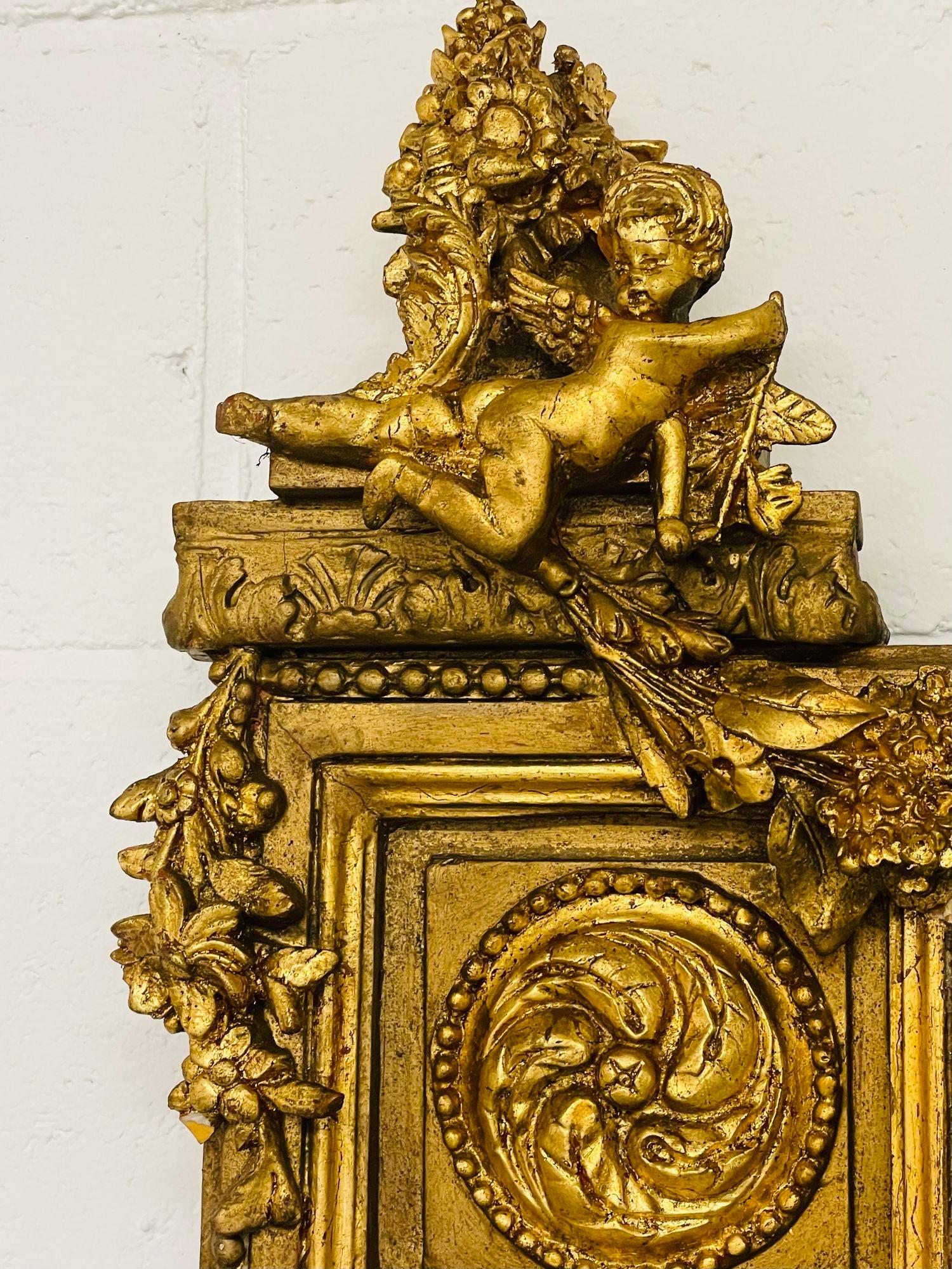 Paire de Miroirs Palatial en Bois Doré Louis XVI Sculptés à la Main, Porte / Console / Porte Mural en vente 12