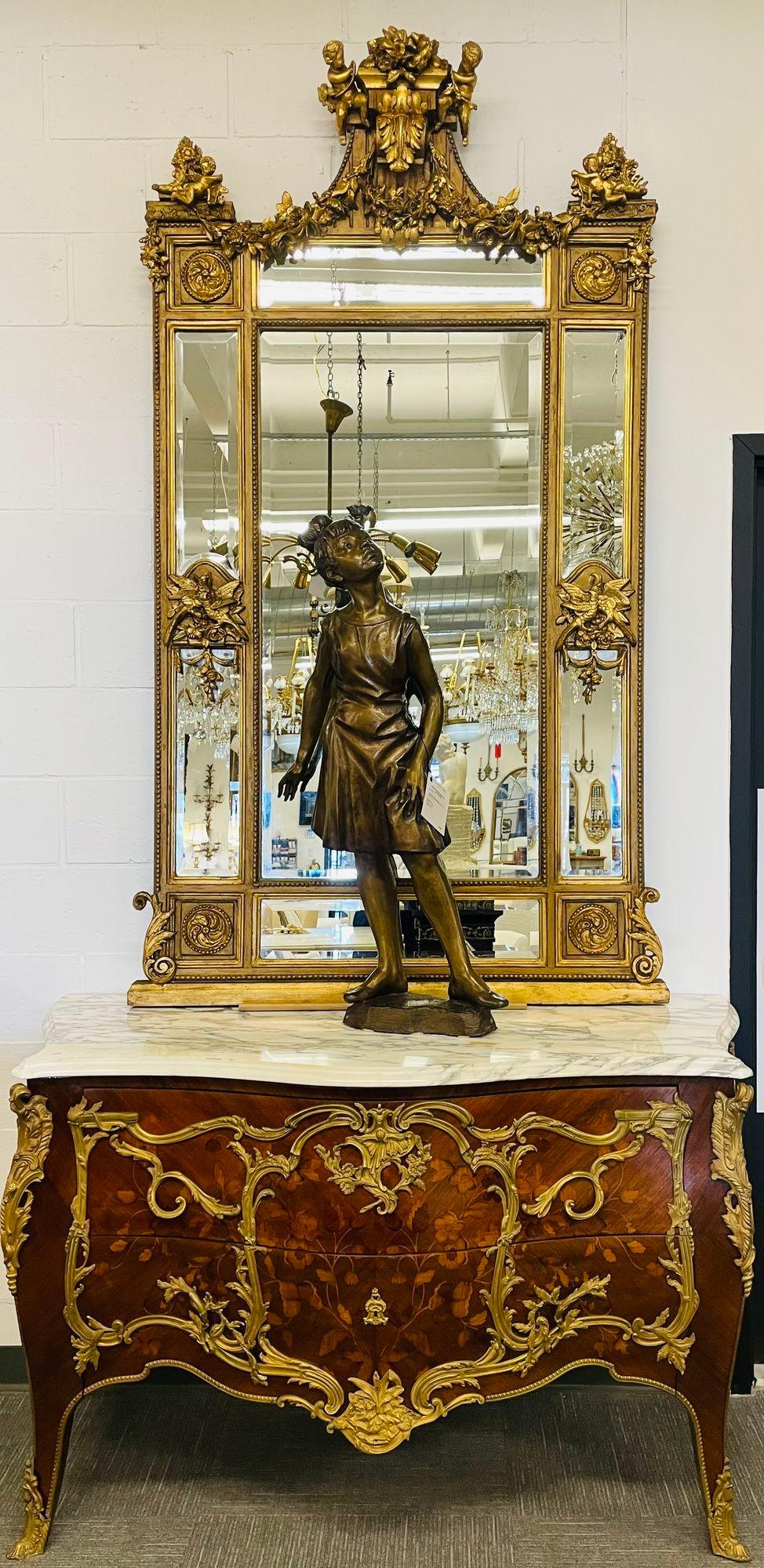 Paire de Miroirs Palatial en Bois Doré Louis XVI Sculptés à la Main, Porte / Console / Porte Mural en vente 2