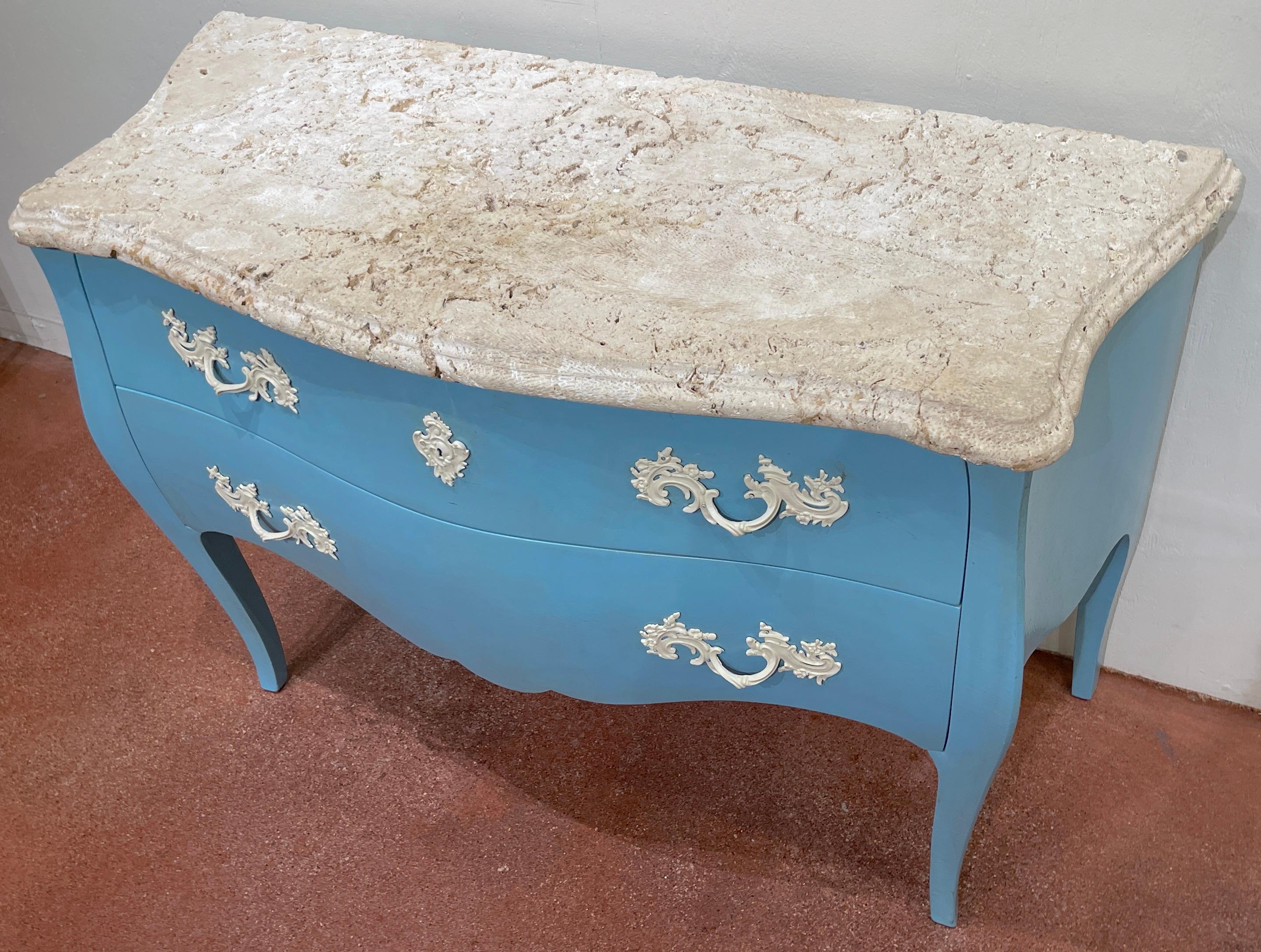 20th Century Pair of 'Palm Beach Blue' Lacquered Commodes with Natural Coquina Stone For Sale