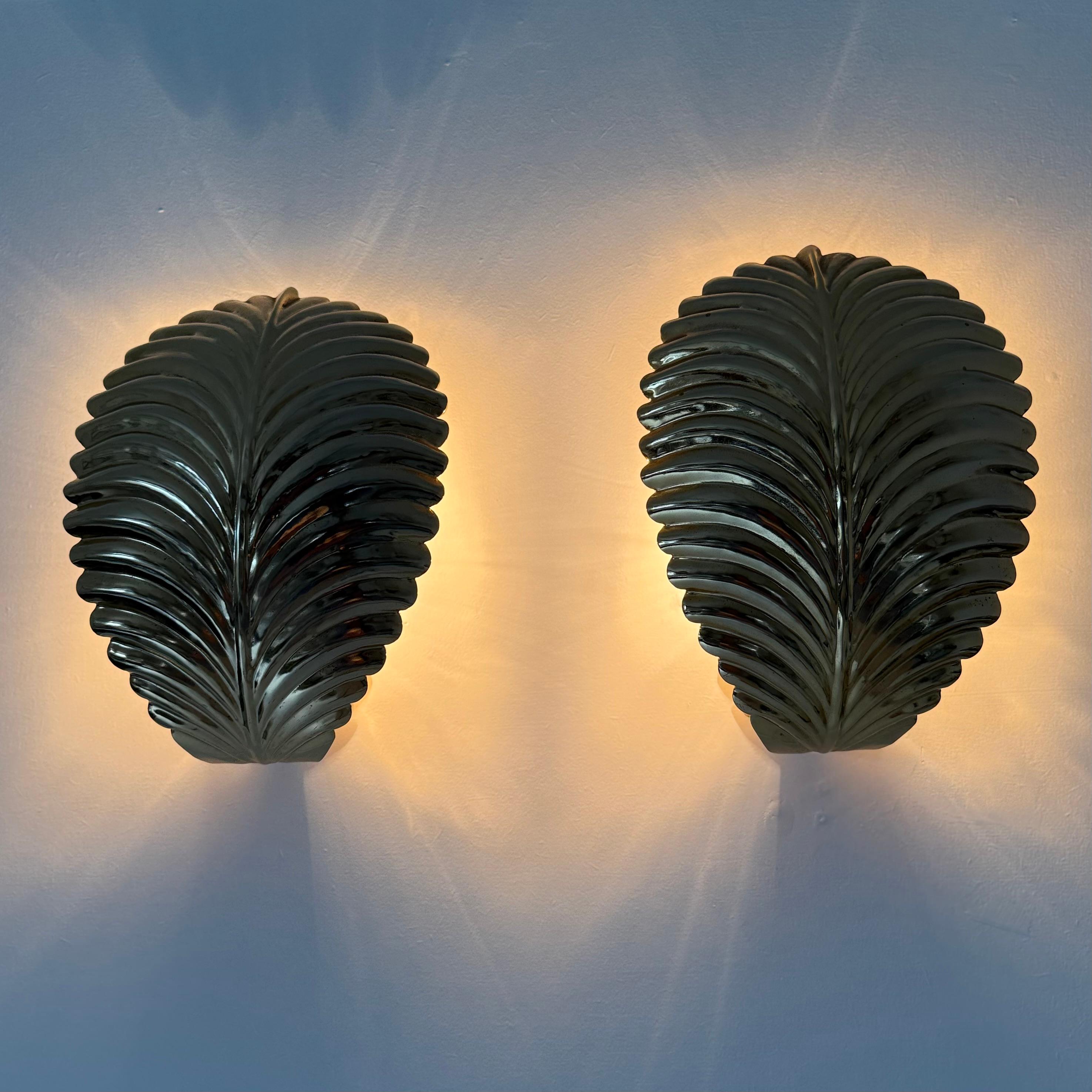 Paire d'appliques en feuilles de palmier, 1970 en vente 2