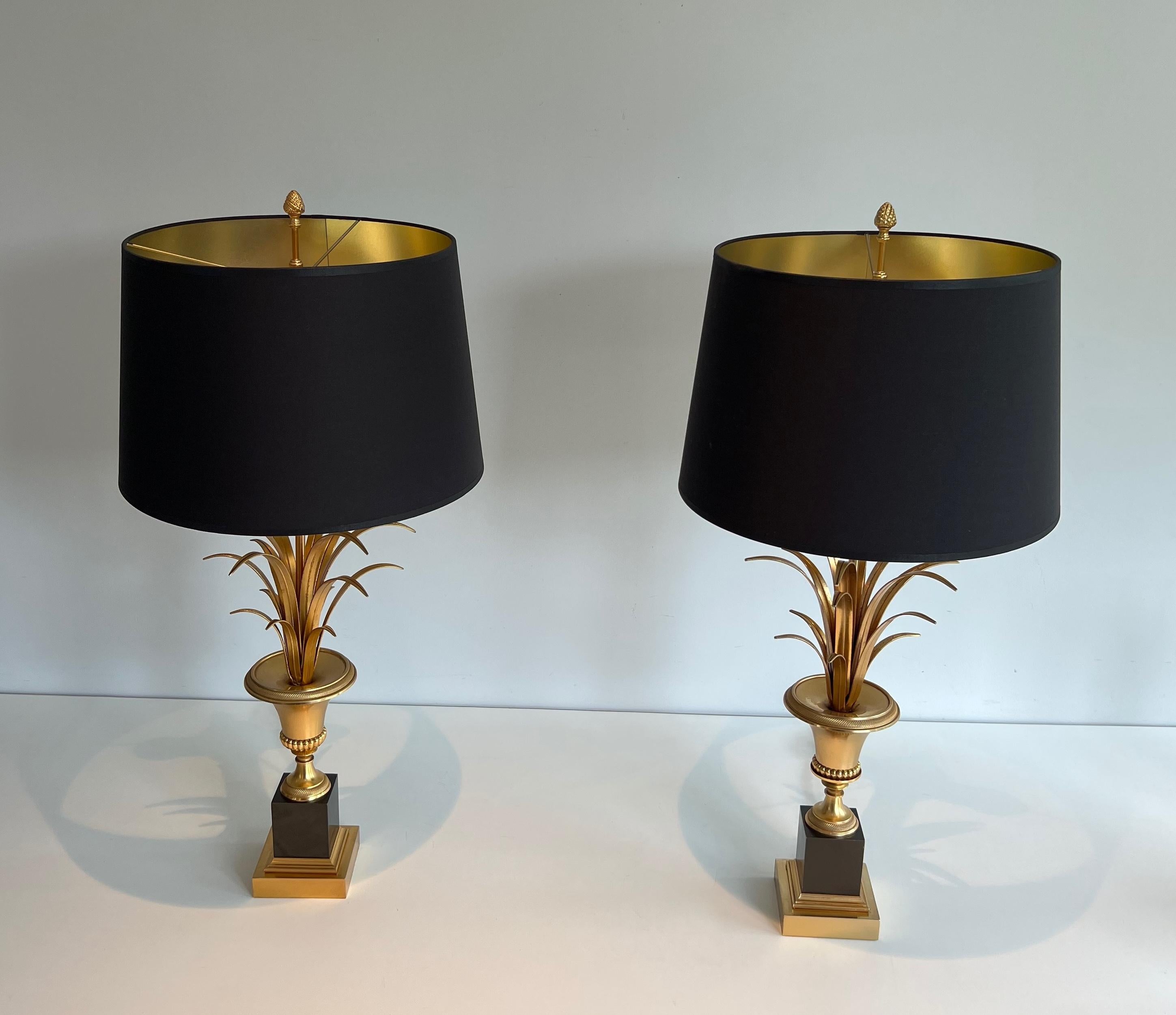 Pair of Palm Tree Chrome and Brass Neoclassical Style Wal  Lights In Good Condition For Sale In Marcq-en-Barœul, Hauts-de-France