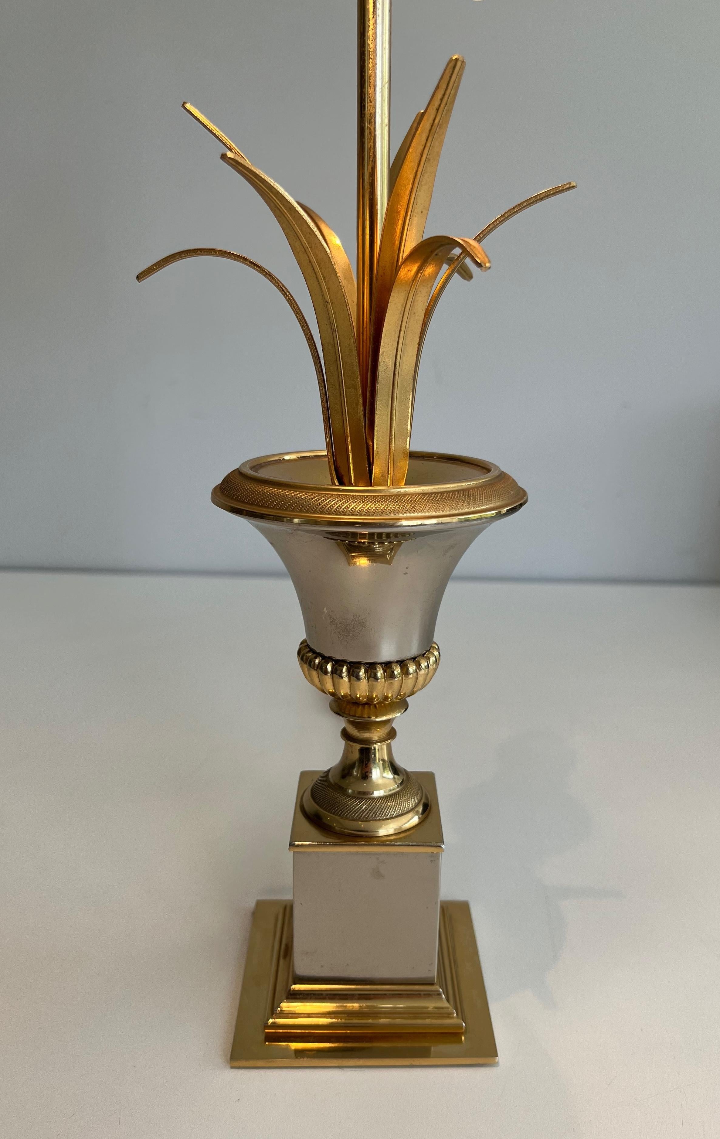Paire de lampes de table en chrome et laiton dans le style de la Maison Charles en vente 7