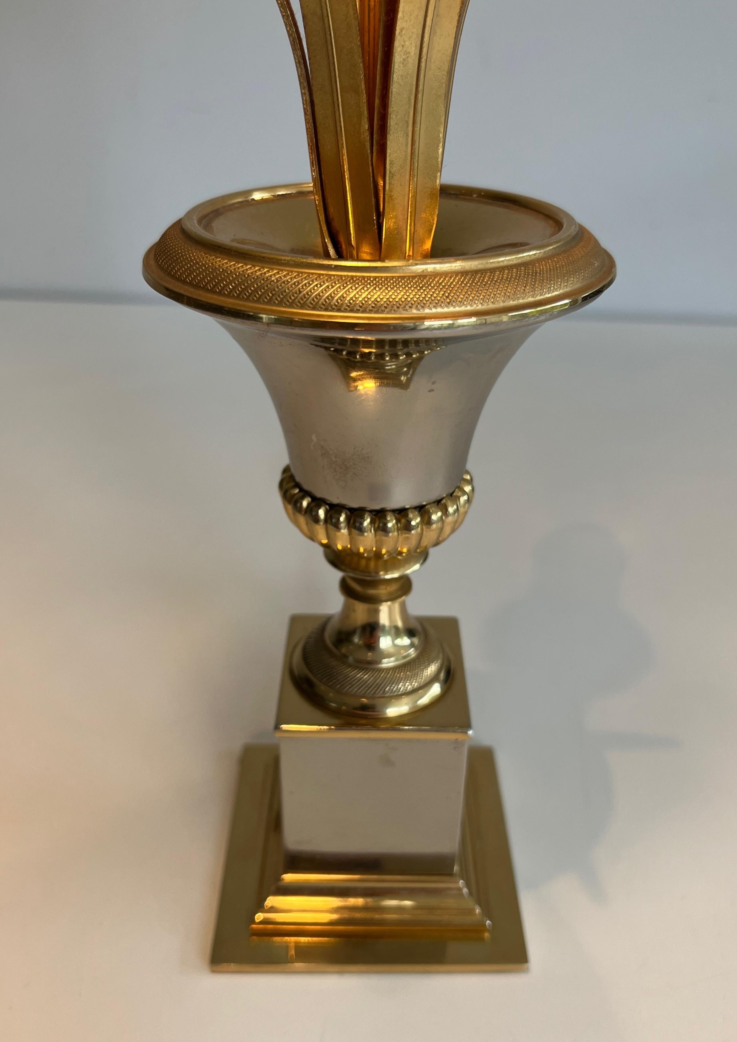 Paire de lampes de table en chrome et laiton dans le style de la Maison Charles en vente 9