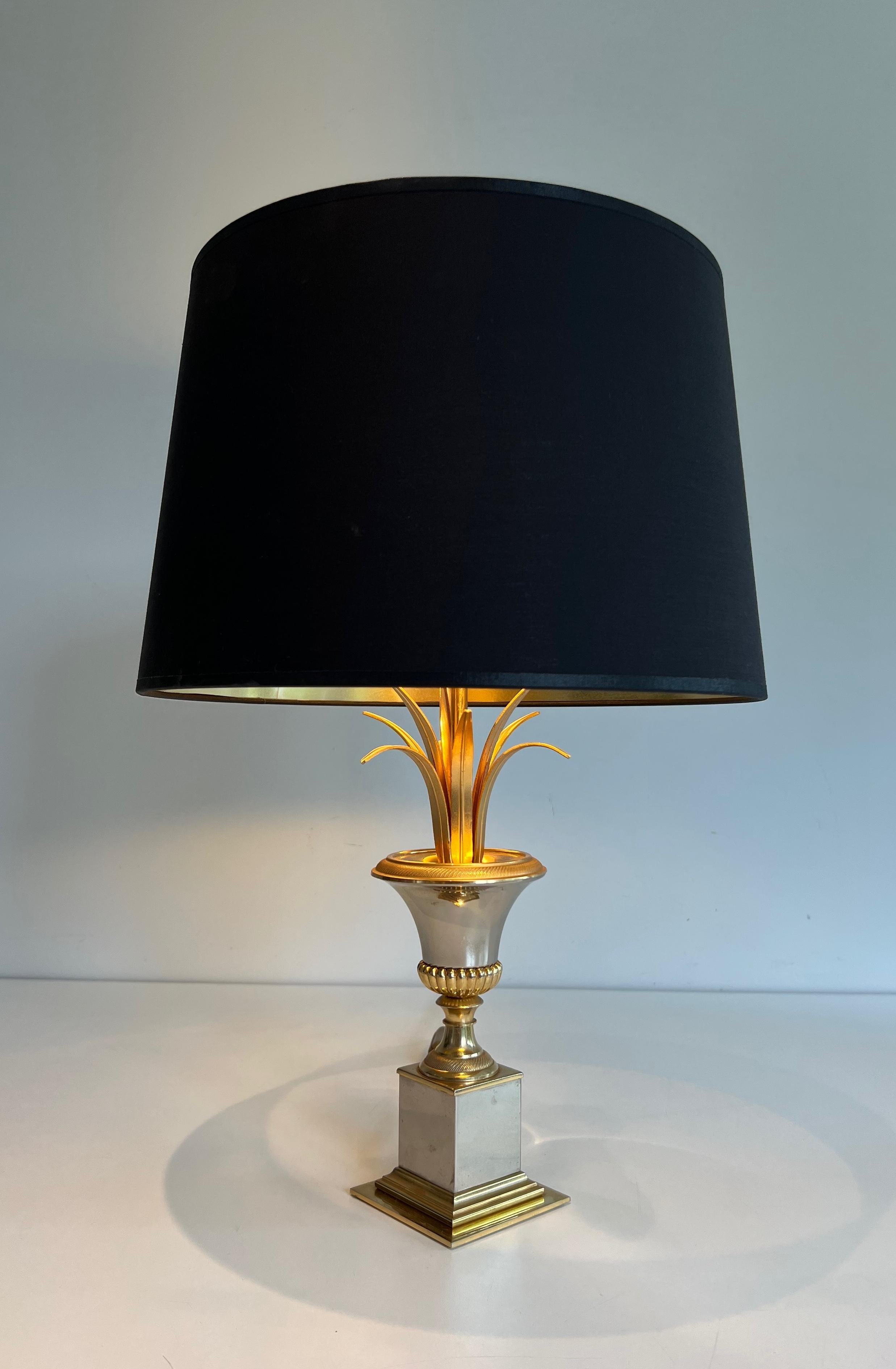 Paire de lampes de table en chrome et laiton dans le style de la Maison Charles en vente 11