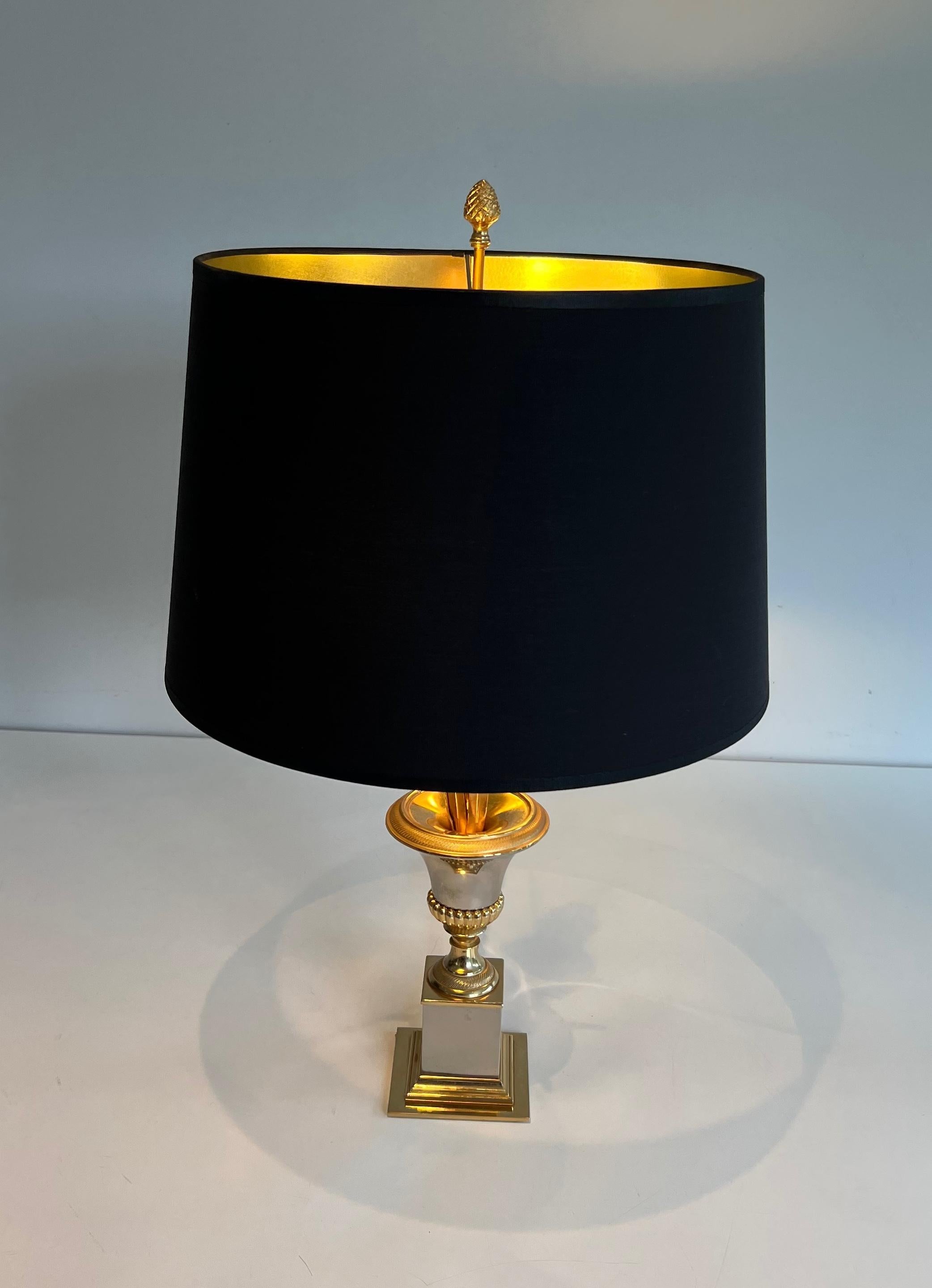 Paire de lampes de table en chrome et laiton dans le style de la Maison Charles Bon état - En vente à Marcq-en-Barœul, Hauts-de-France