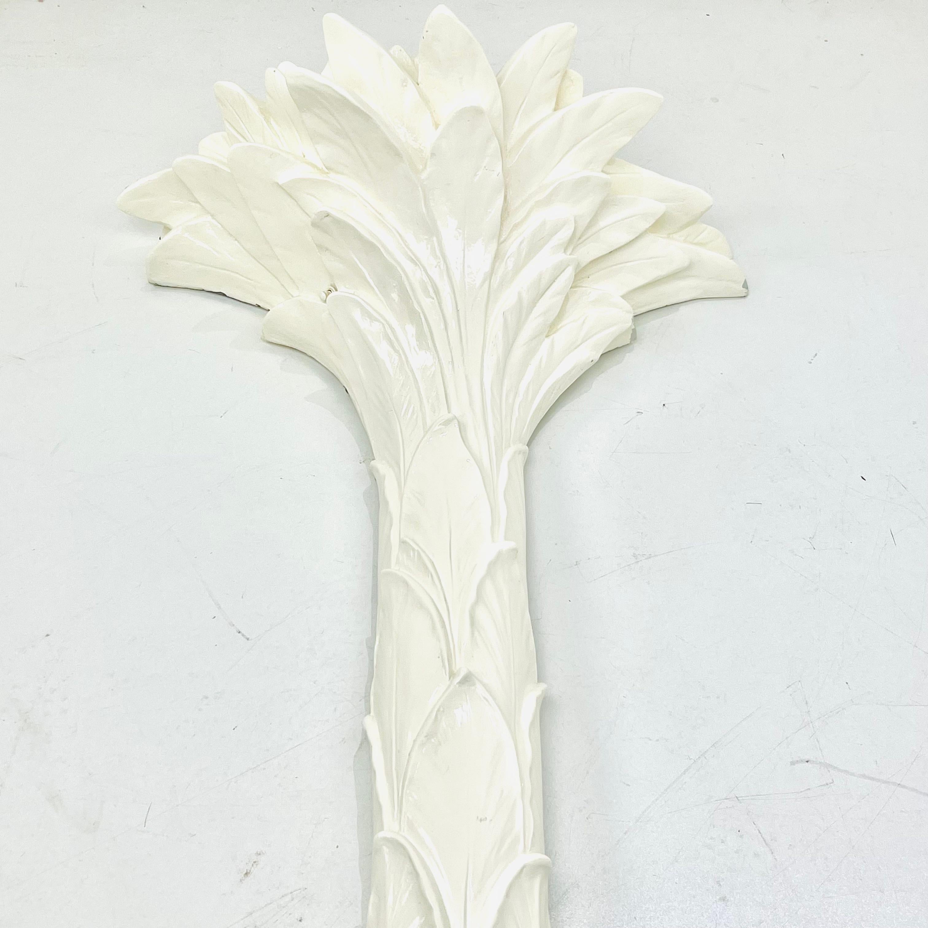 Paire de lampes torchères en forme de palmier dans le style de Dorothy Draper en vente 10