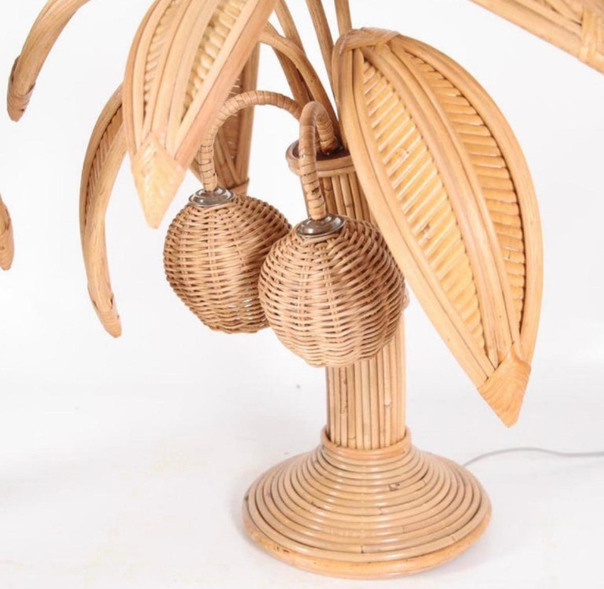 Coppia di lampade in rattan 