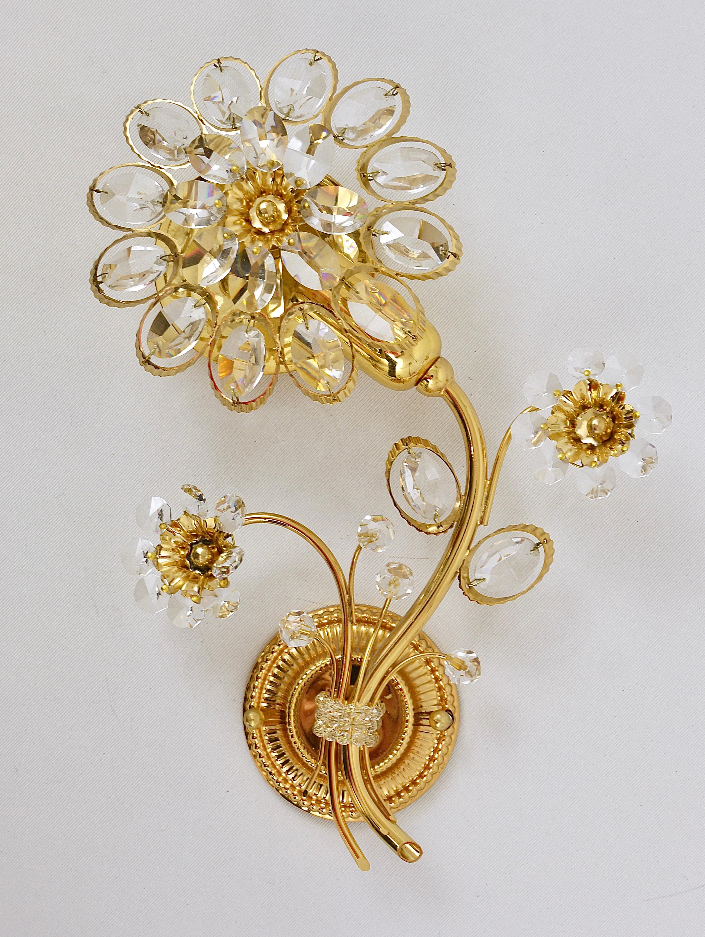 Mid-Century Modern Pair of Palwa Gilt Brass Flower Wall Lights with Crystals, Germany, 1970s For Sale