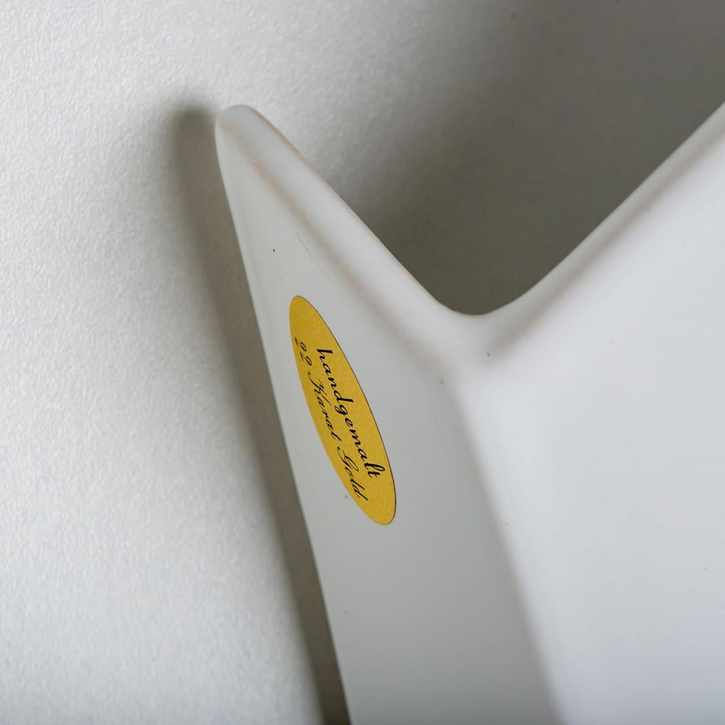 Pareja de lámparas de porcelana PAN Keramik de rayas blancas, Alemania, años 70 en venta 4