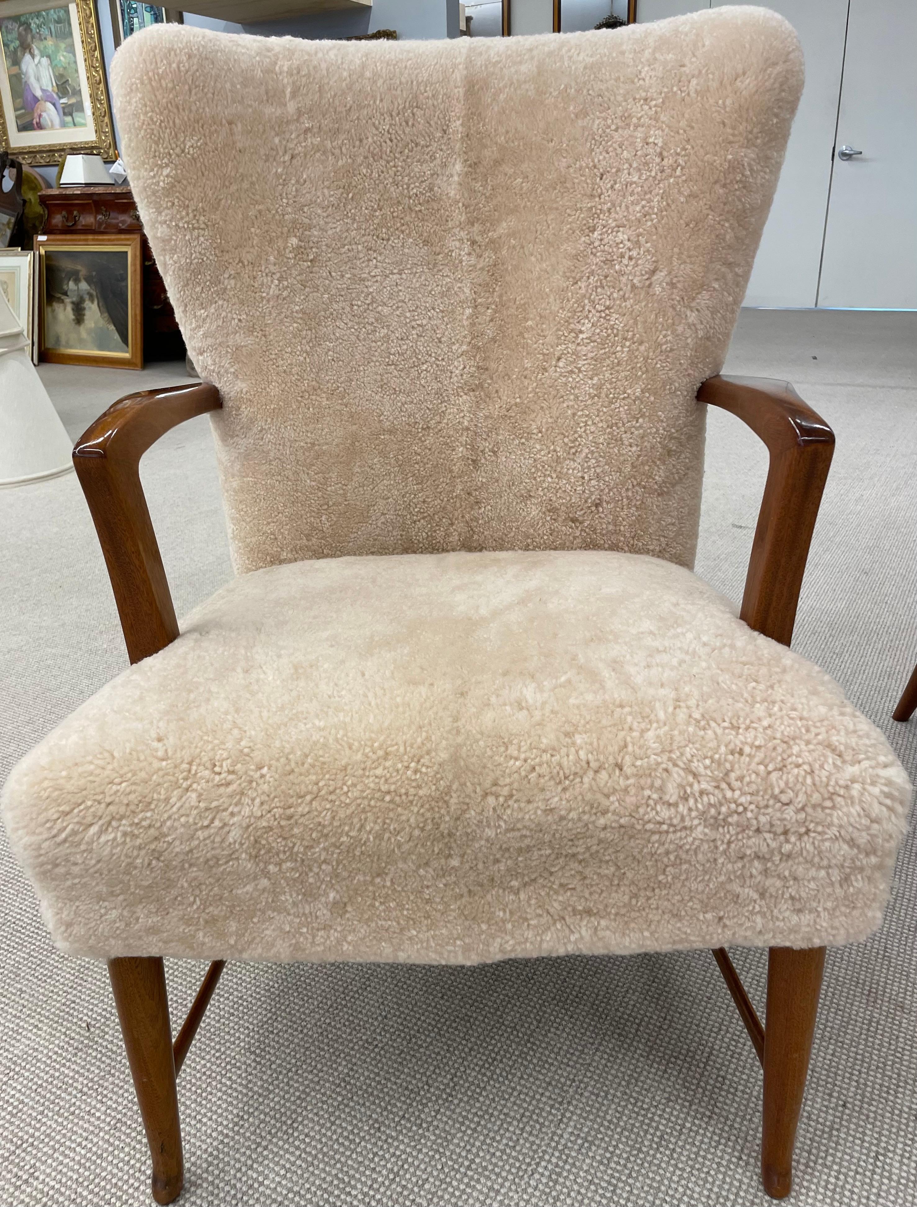 Pair of Mid-Century Paola Buffa Style Italian Lounge Chairs in Neutral Sheepskin 3