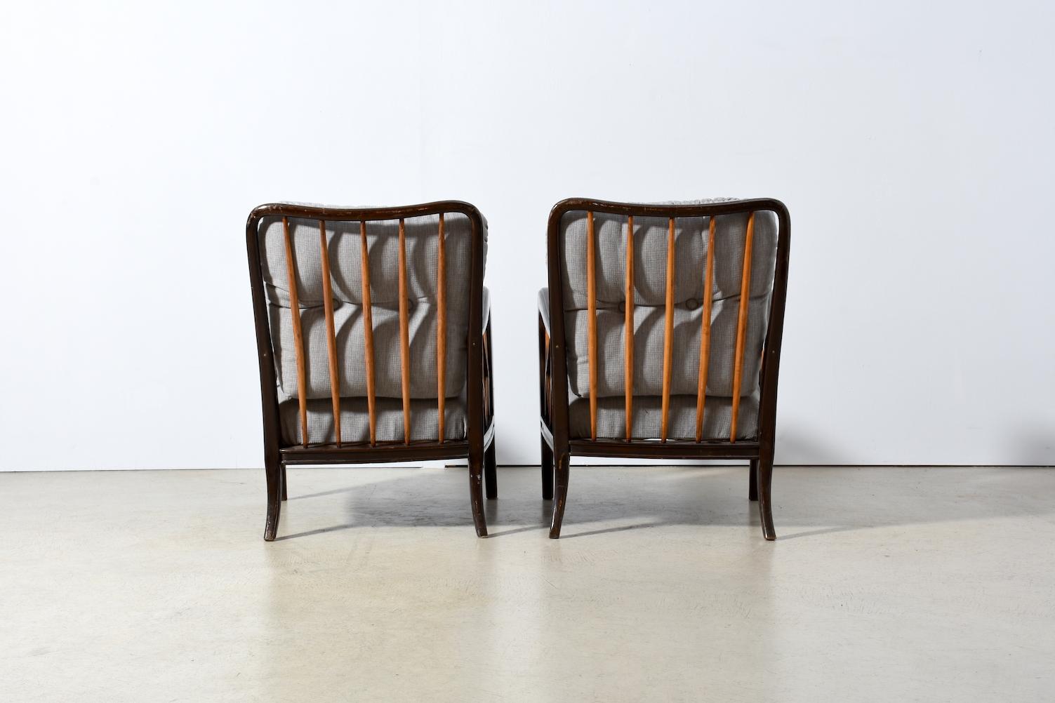Italian Pair of Style of Paolo Buffa Armchairs circa 1940s Italy New Upholstery For Sale