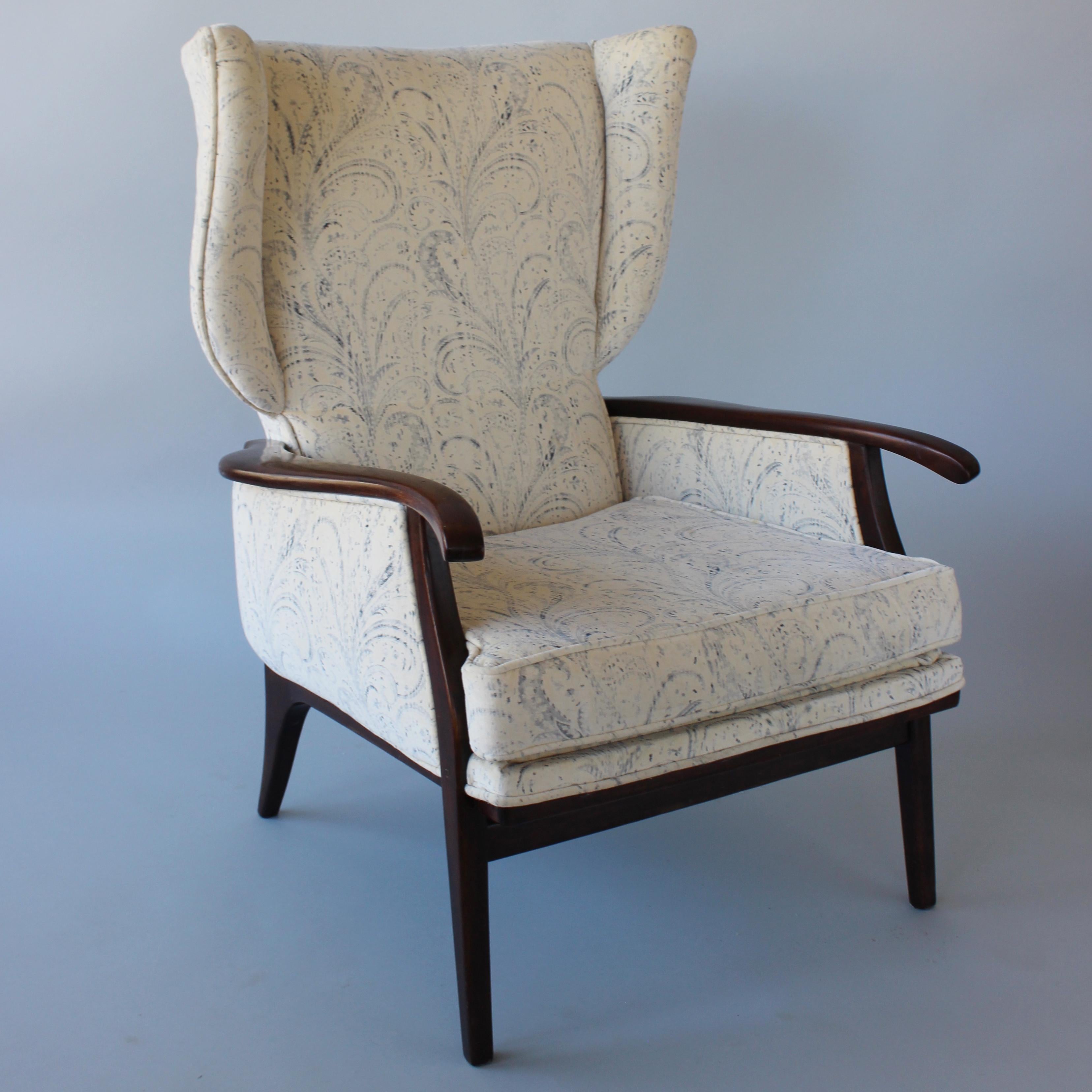 Mid-Century Modern Pair of Paolo Buffa Style Armchairs For Sale