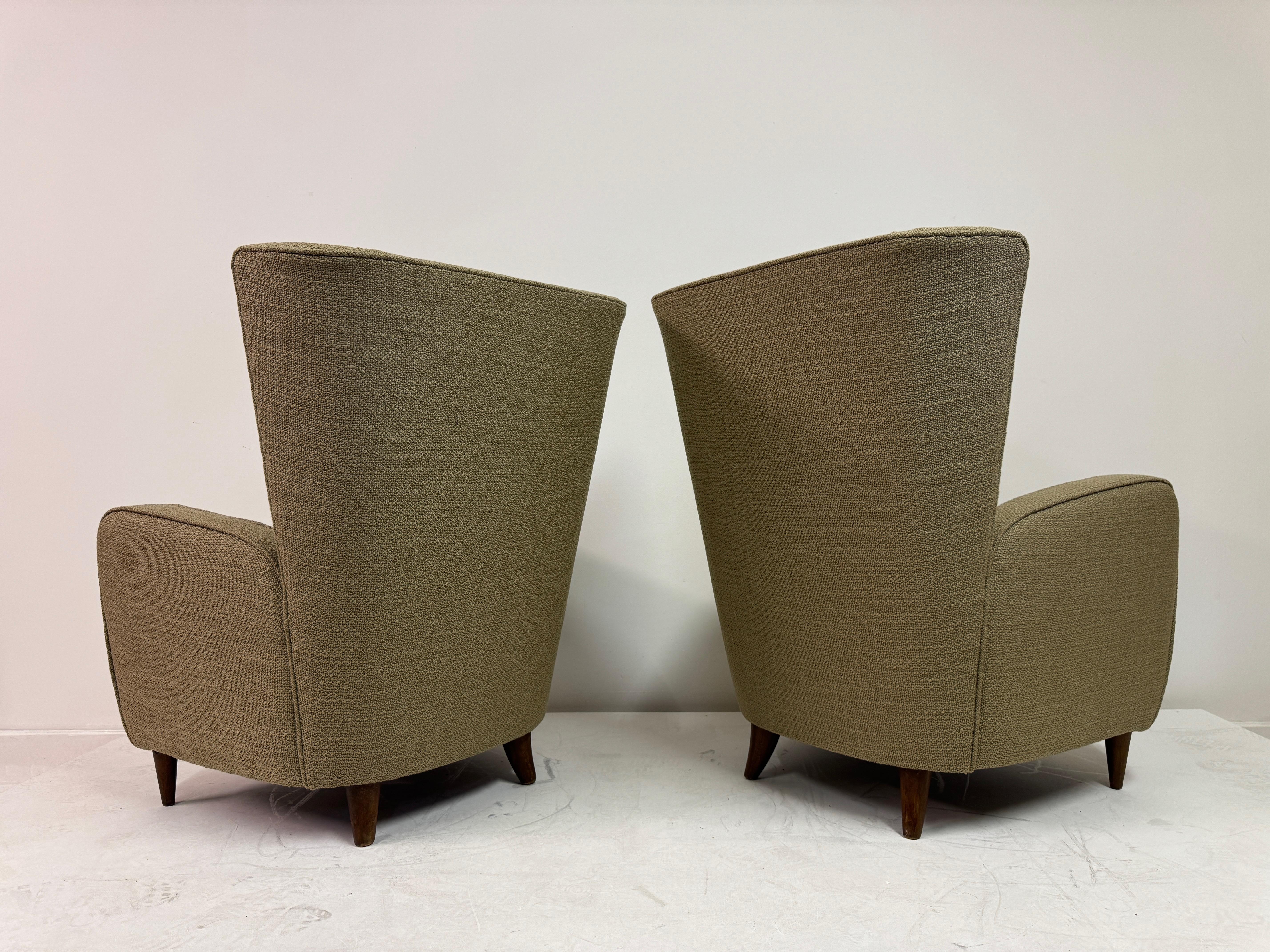 Paire de fauteuils Paolo Buffa, Italie, années 1950 en vente 4