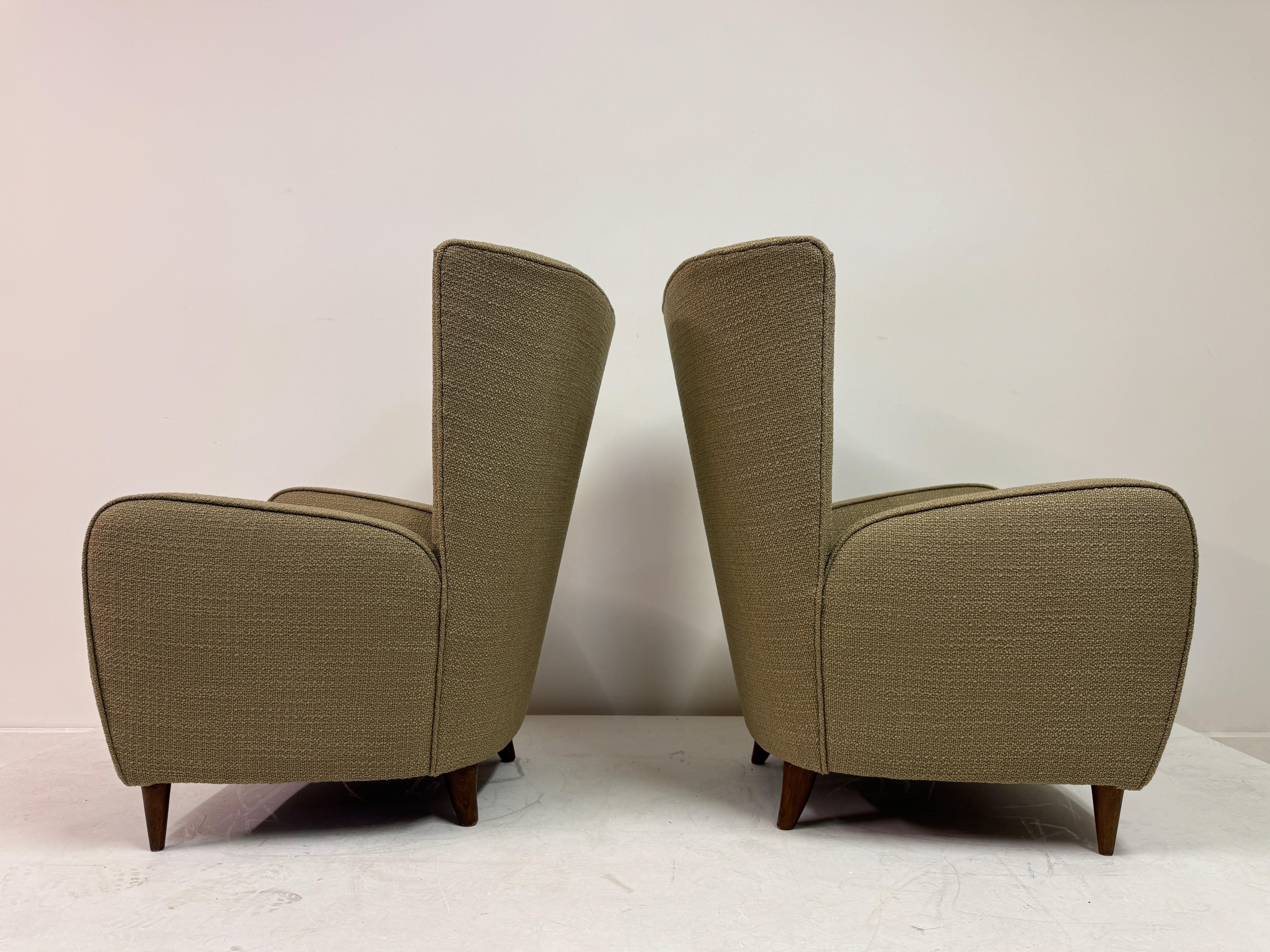 Paire de fauteuils Paolo Buffa, Italie, années 1950 en vente 6