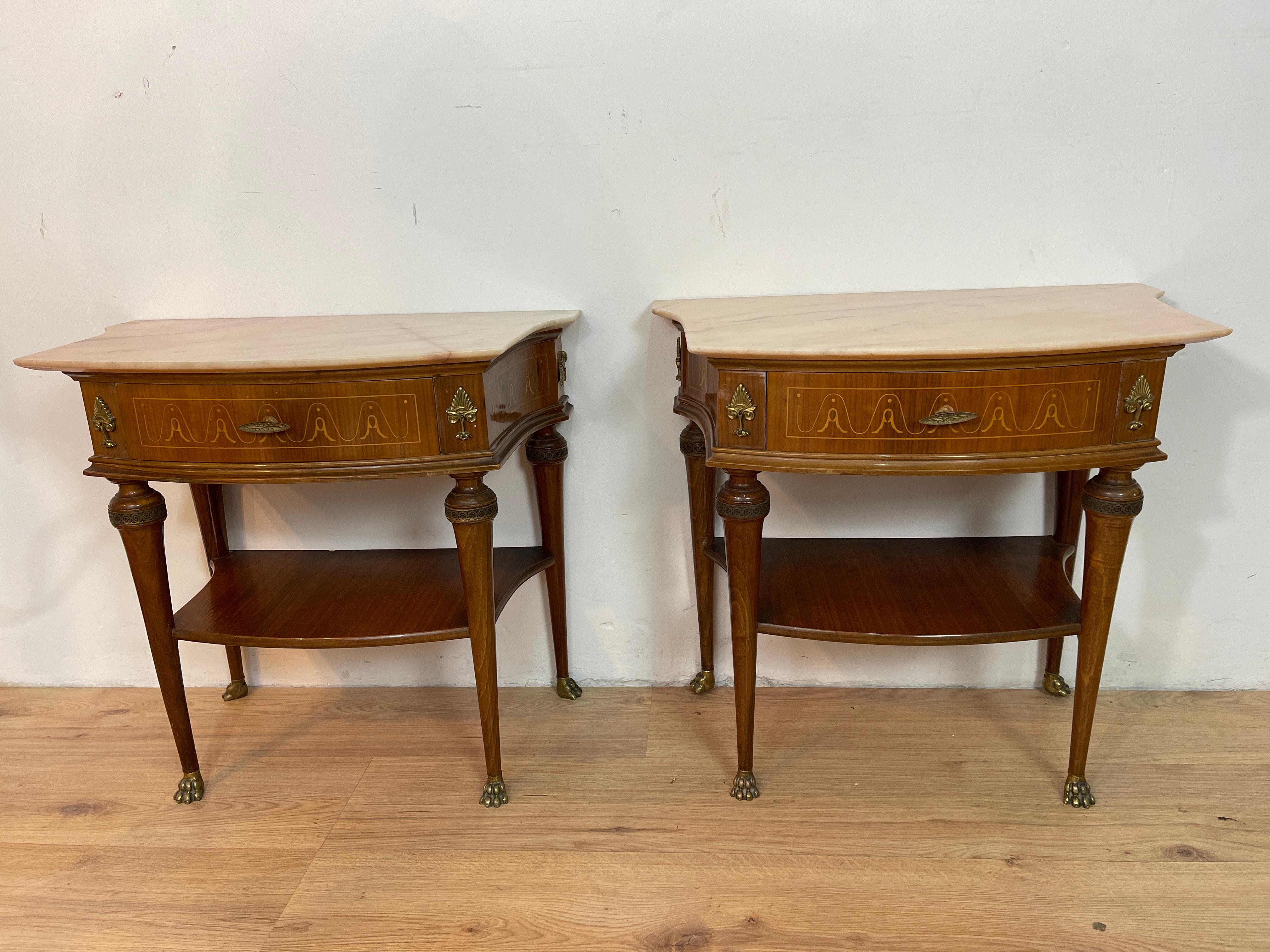 Mid-Century Modern Pair of Paolo Buffa Bedside Tables