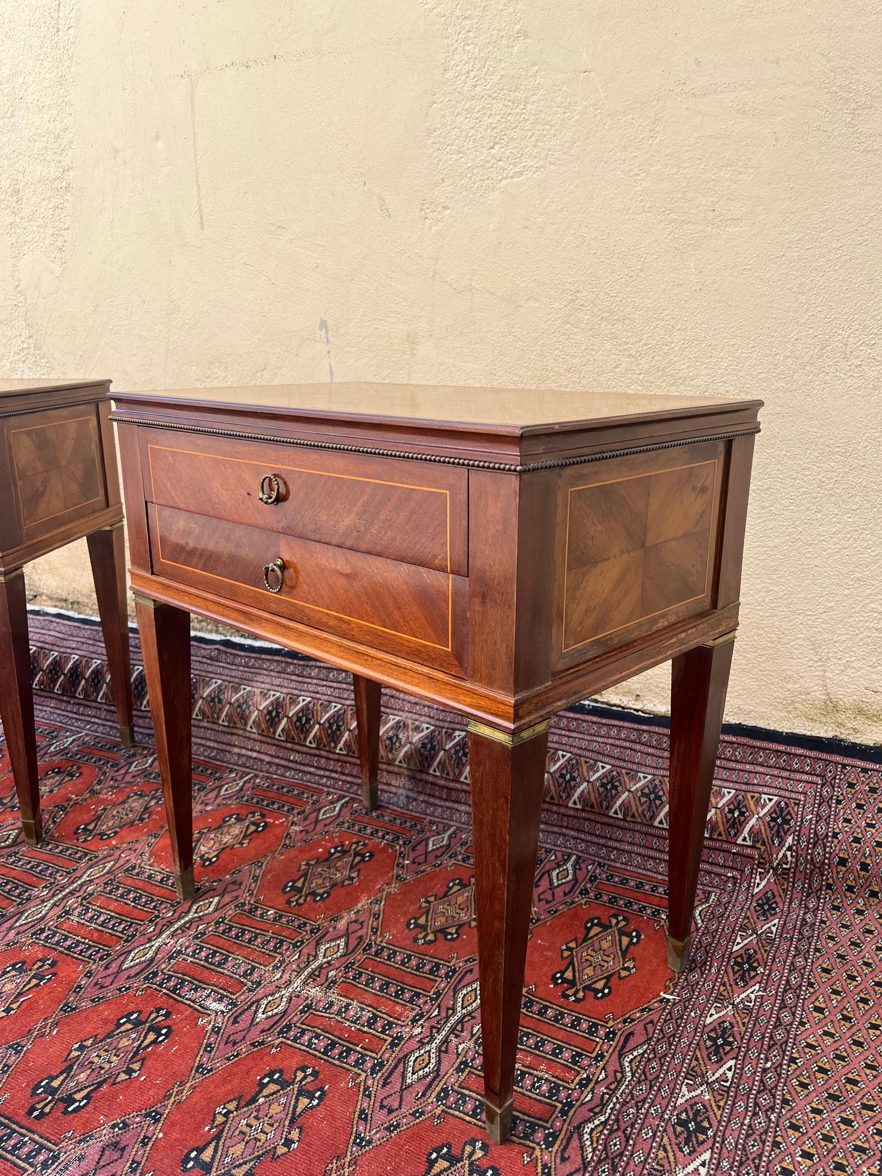 Paire de tables de chevet Paolo Buffa Original 1950s Bon état - En vente à Catania, IT