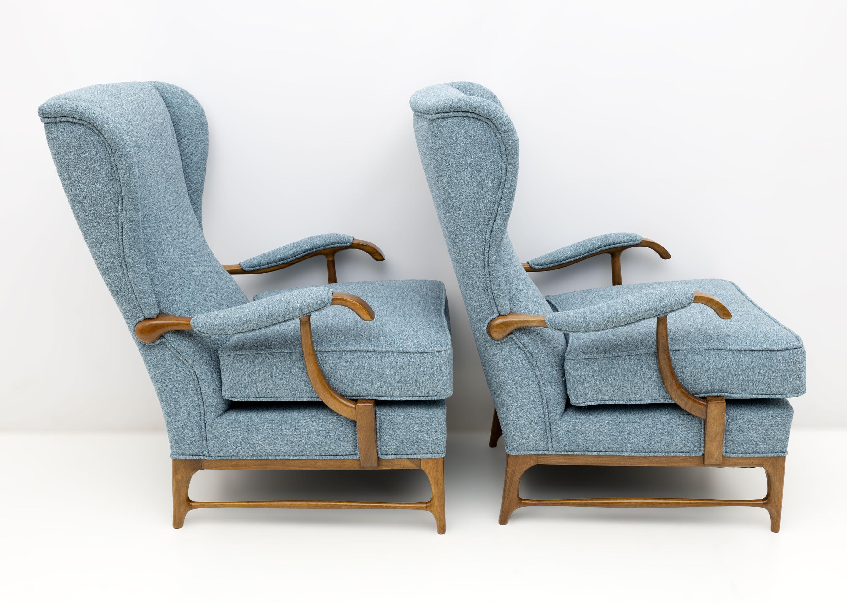 Mid-20th Century Pair of Paolo Buffa Mid-Century Modern Italian Bouclè Armchairs by Framar, 1950s For Sale