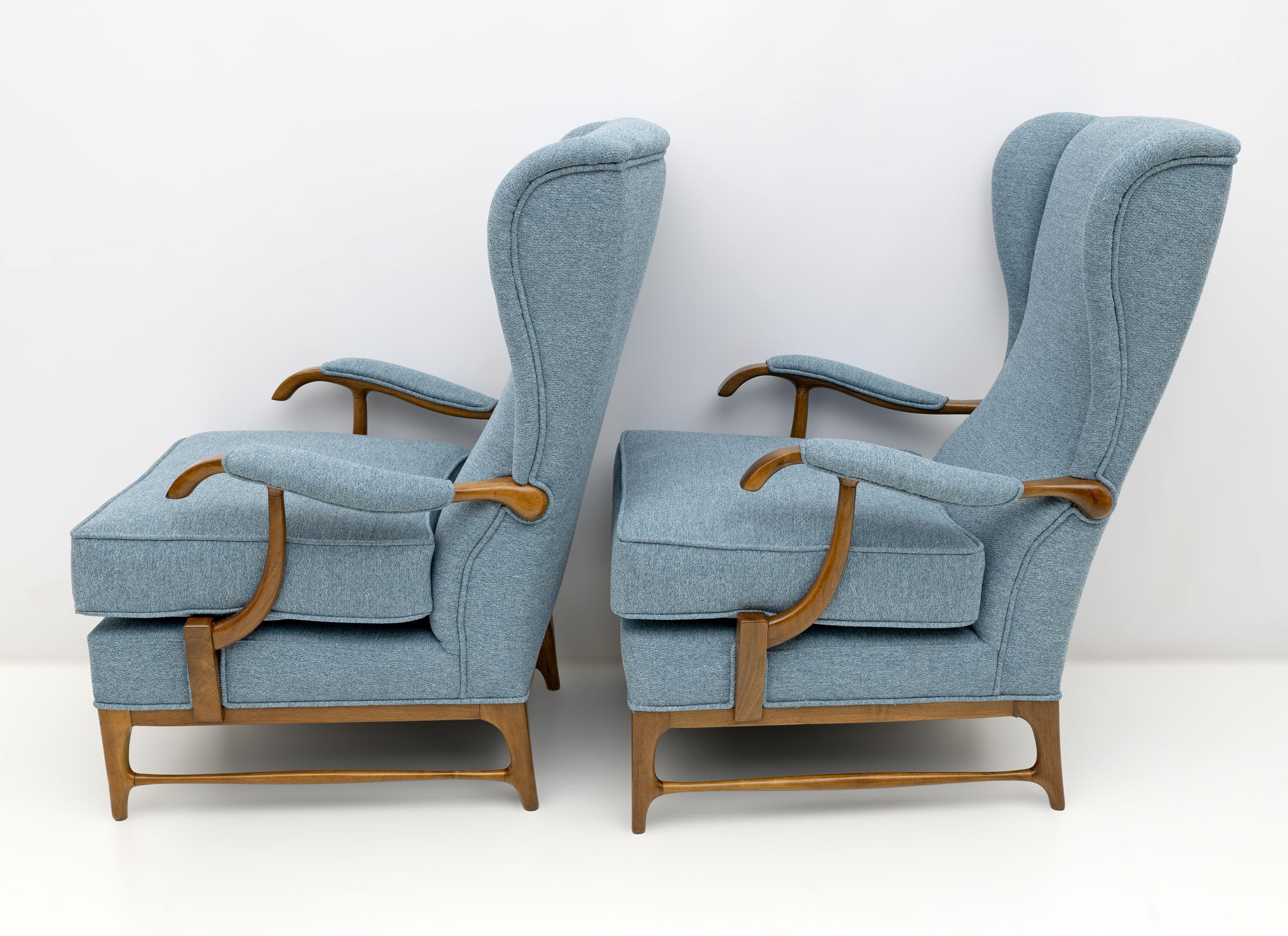Paar Paolo Buffa Italienische Bouclè-Sessel der Jahrhundertmitte von Framar, 1950er Jahre (Bouclé) im Angebot