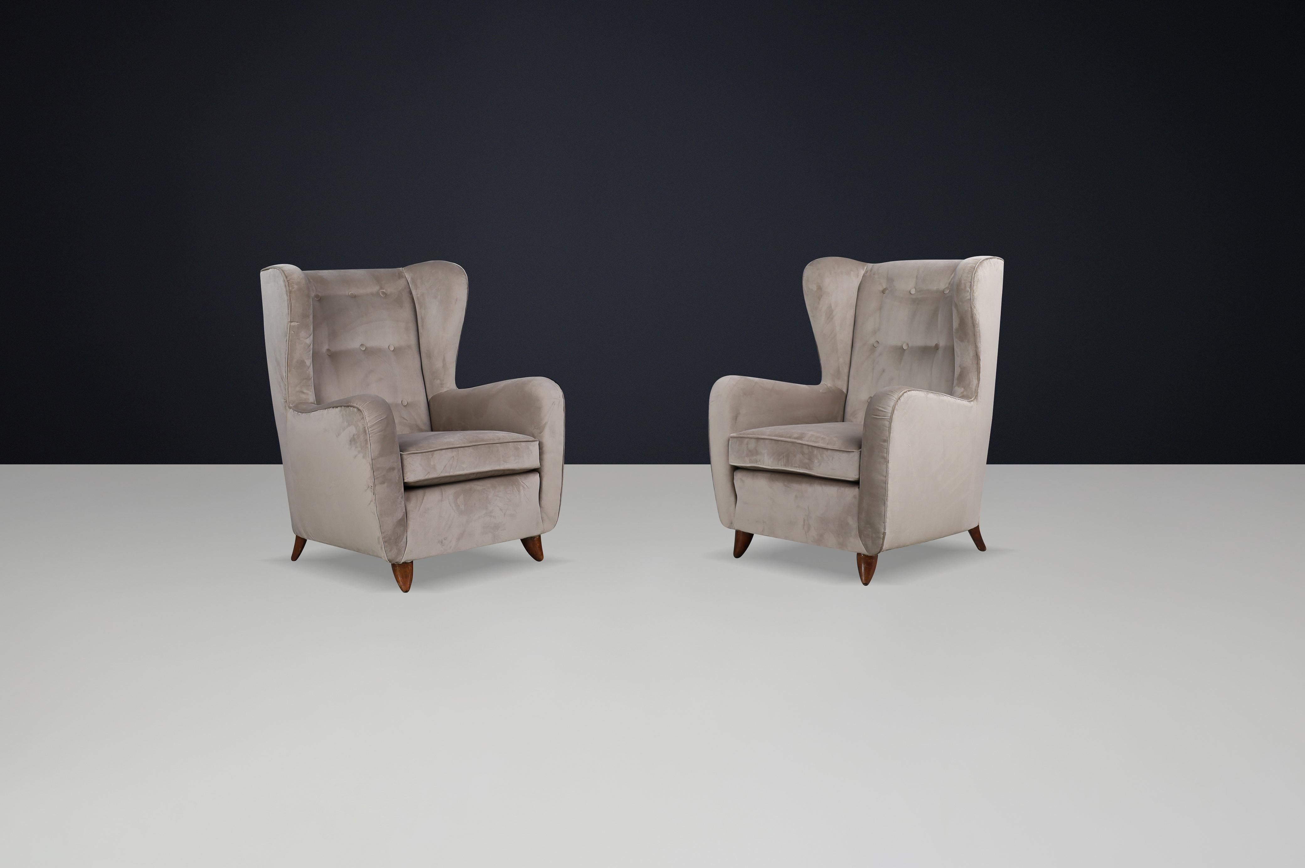 Paire de fauteuils en velours Paolo Buffa, Italie, années 1950 en vente 1