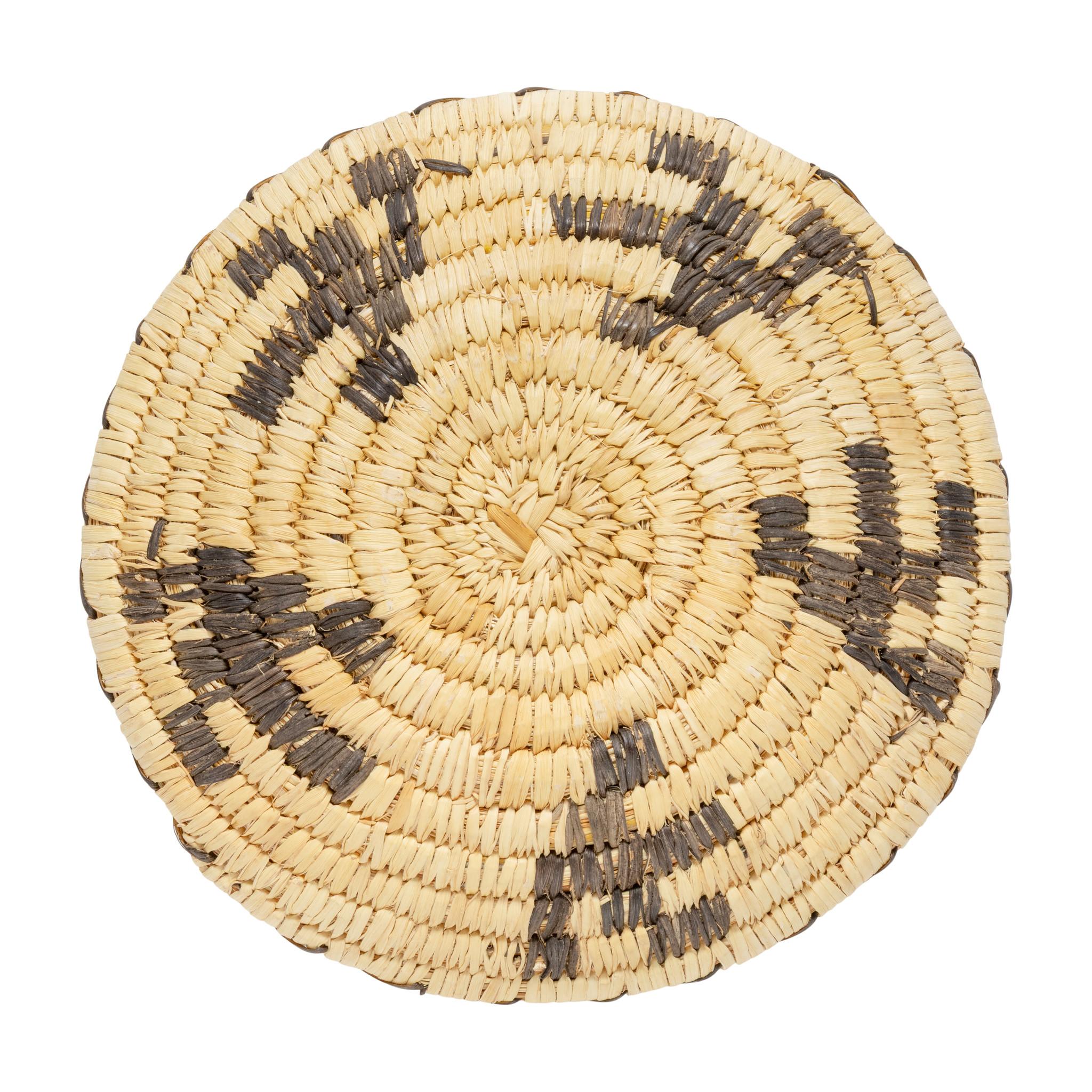 Hand-Woven Pair of Papago Platters For Sale