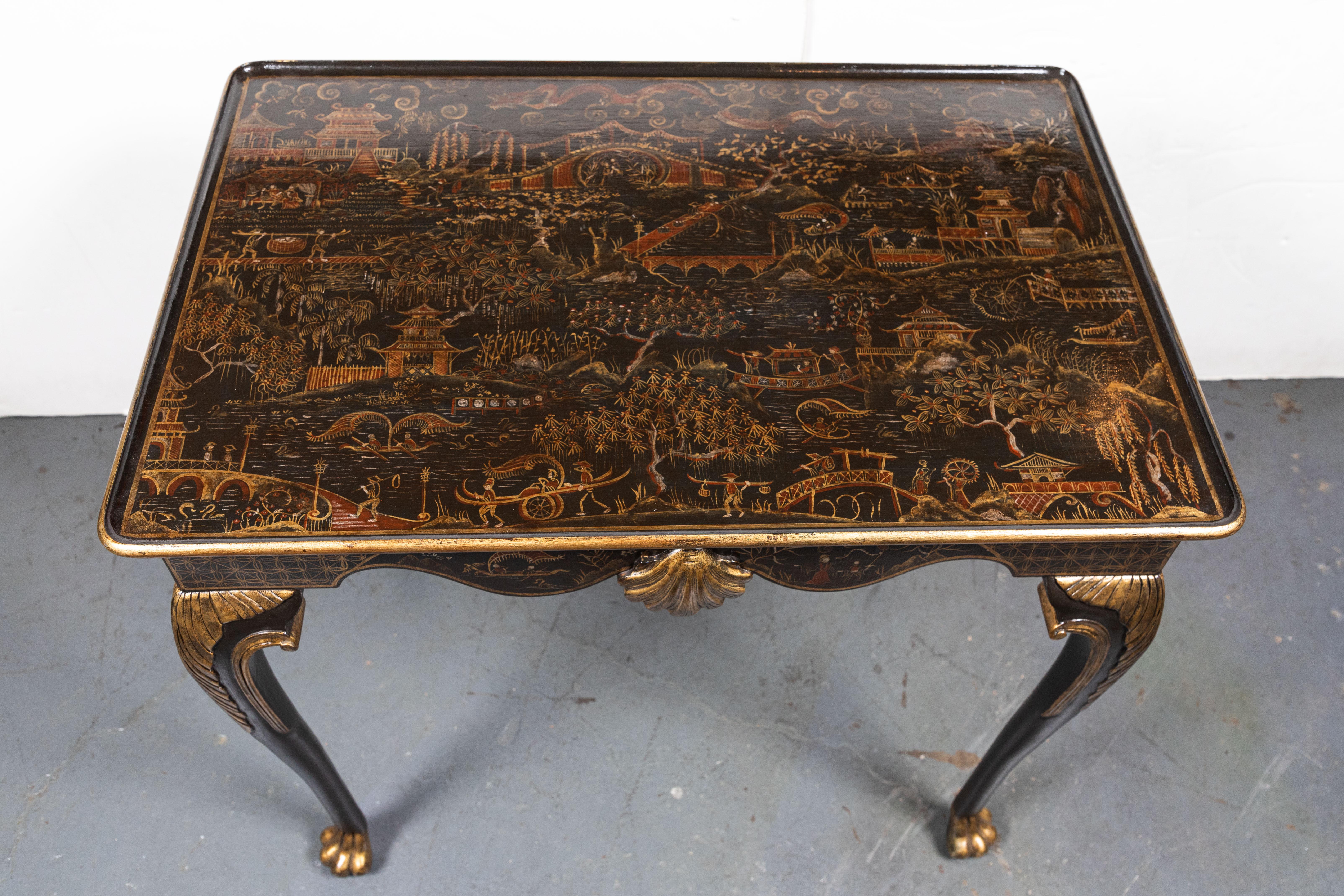 Carved Pair of Parcel-Gilt, Chinoiserie Side Tables