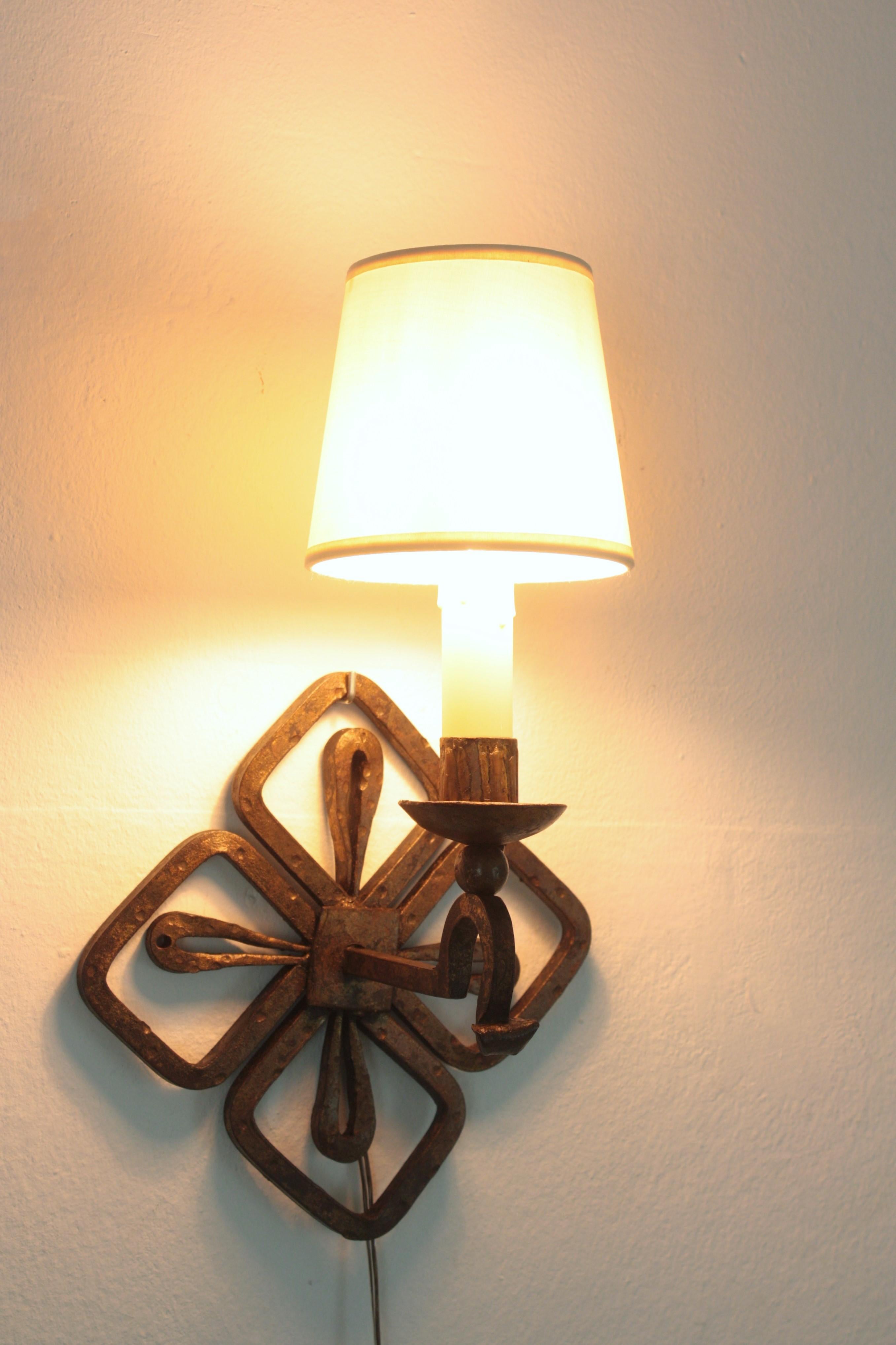 Pair of Parcel Gilt Iron Wall Sconces with Fleur de Lis Design For Sale 6