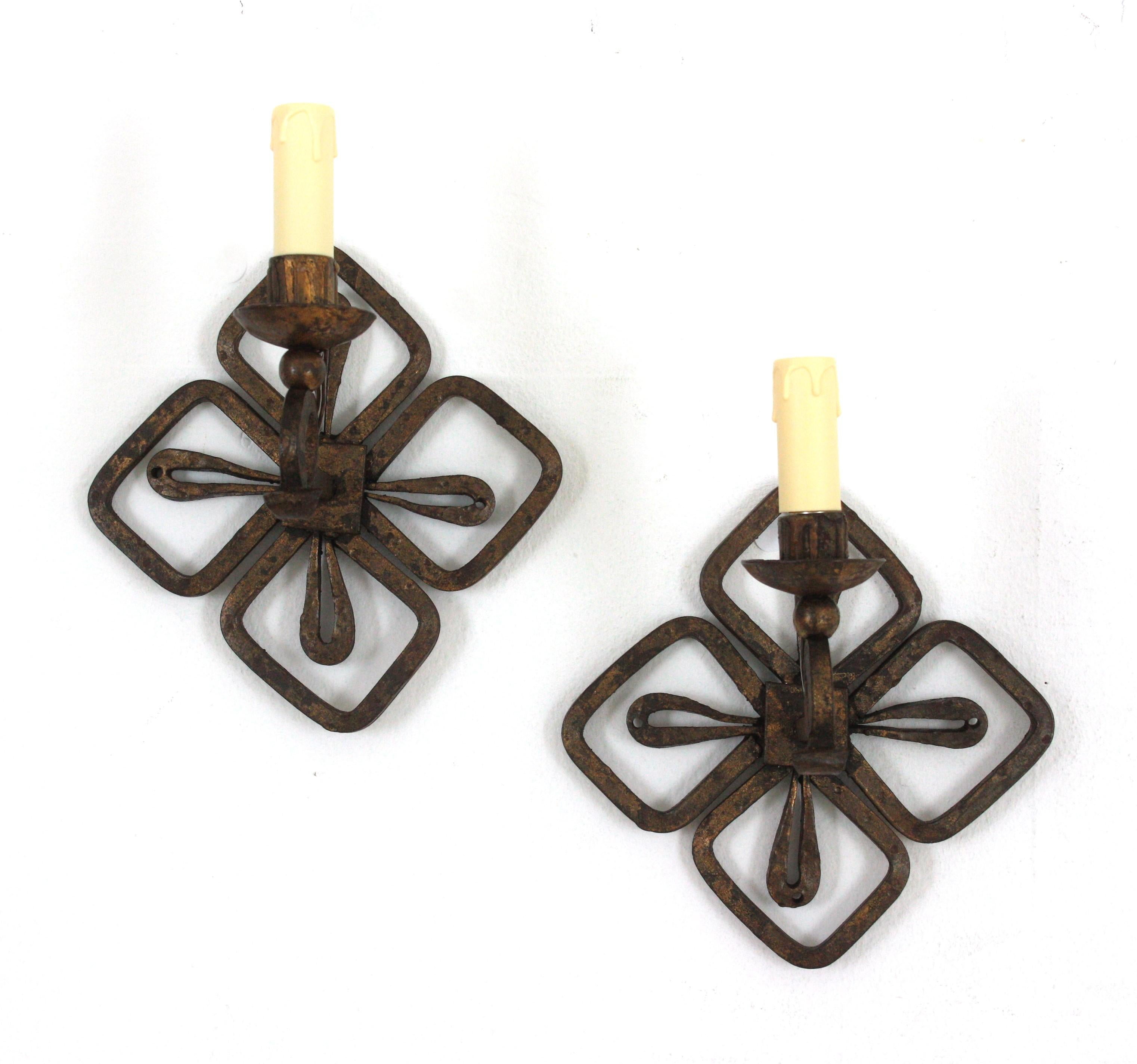 Pair of Parcel Gilt Iron Wall Sconces with Fleur de Lis Design For Sale 9