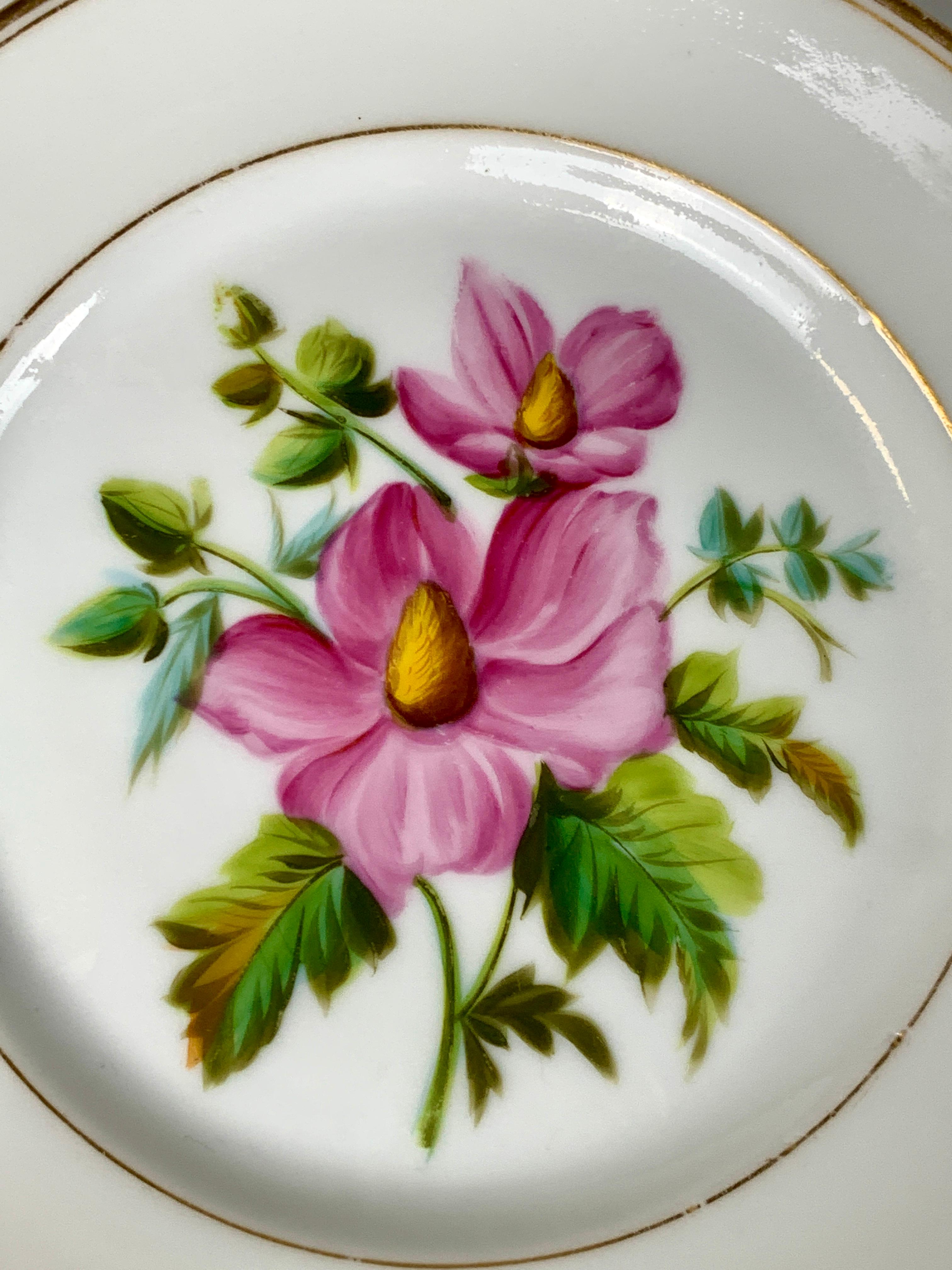 French Pair of Paris Porcelain Botanical Dishes Painted by Feuillet, Circa 1850 For Sale