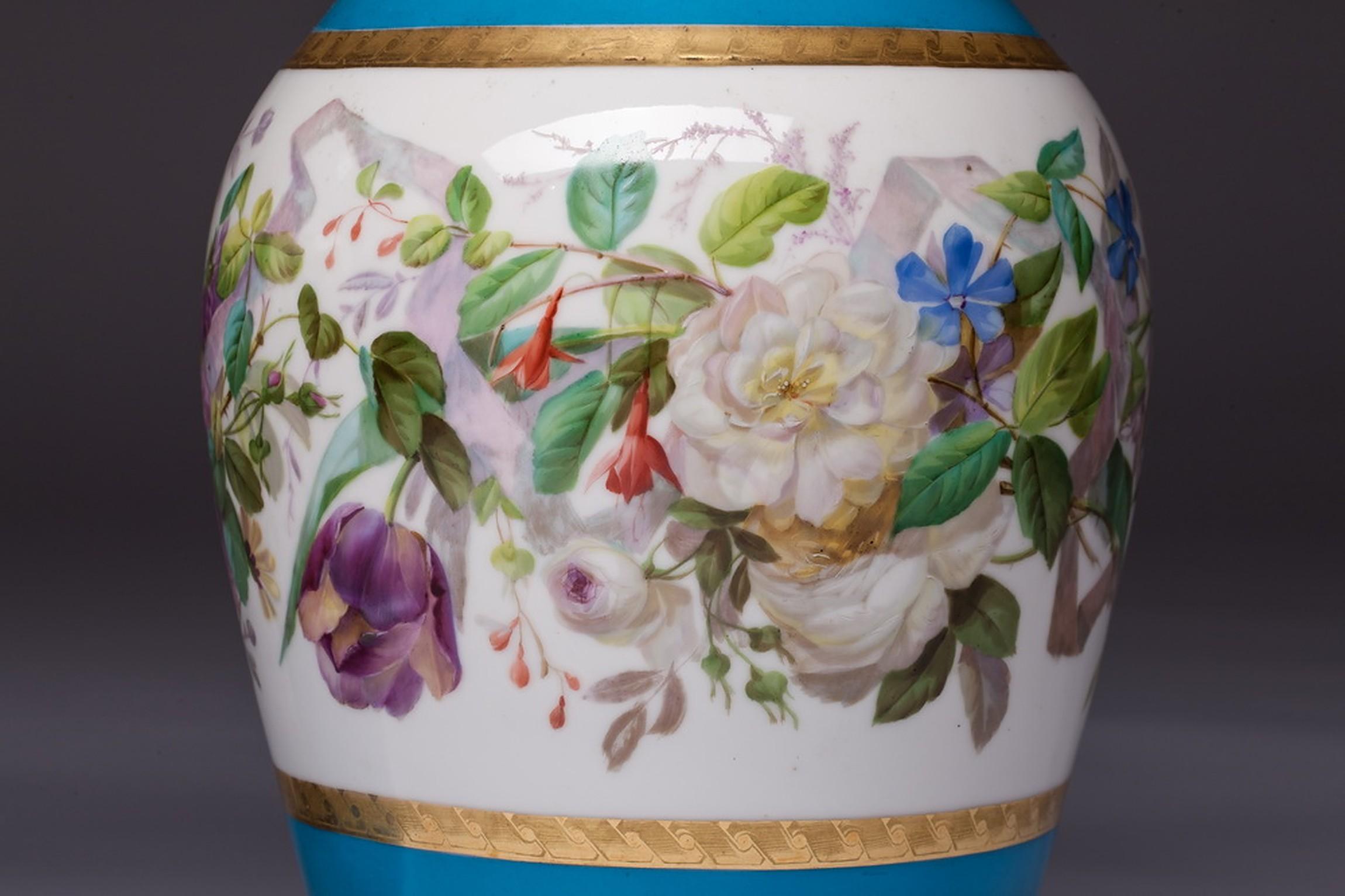 Pair of Paris Porcelain Botanical Vases, Mid-19th Century For Sale 1