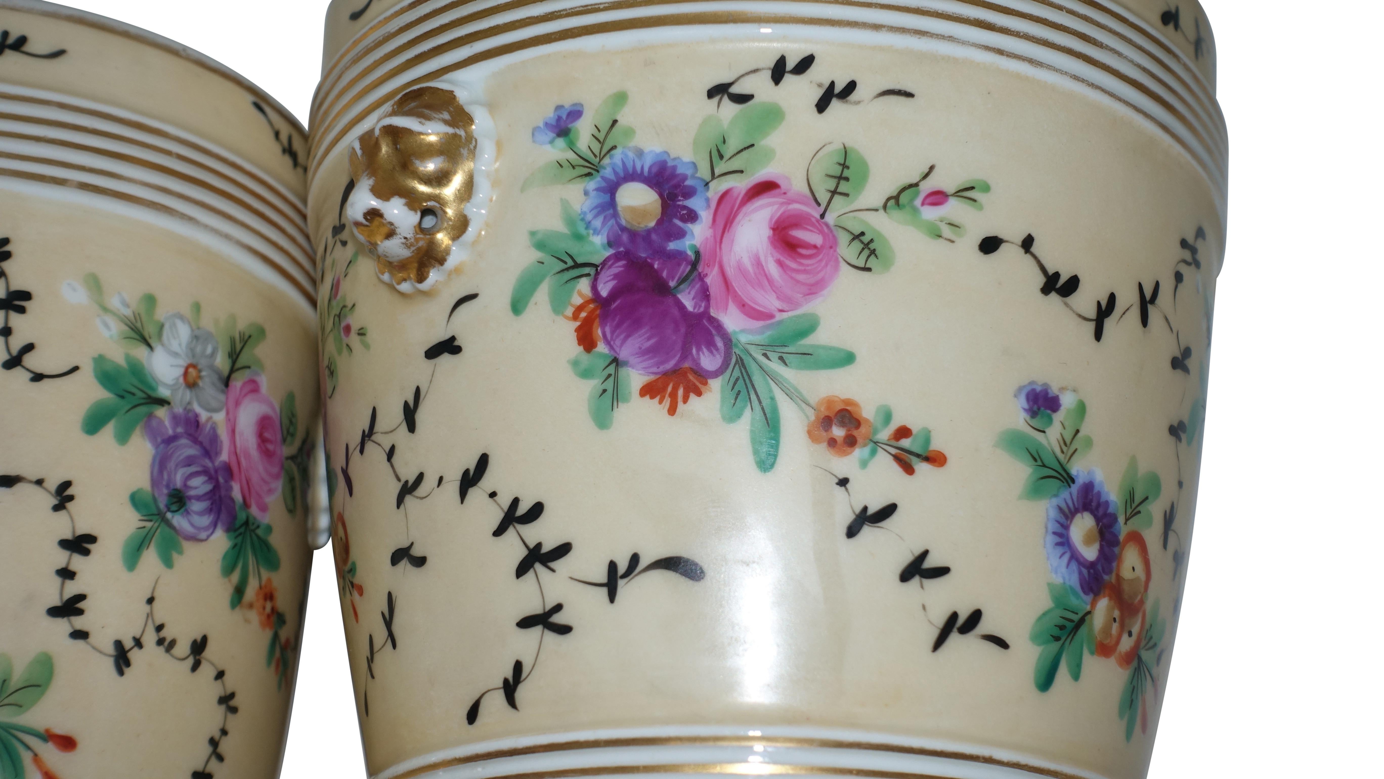 Pair of Paris Porcelain Cachepots with Hand-Painted Flowers, French, circa 1860 1