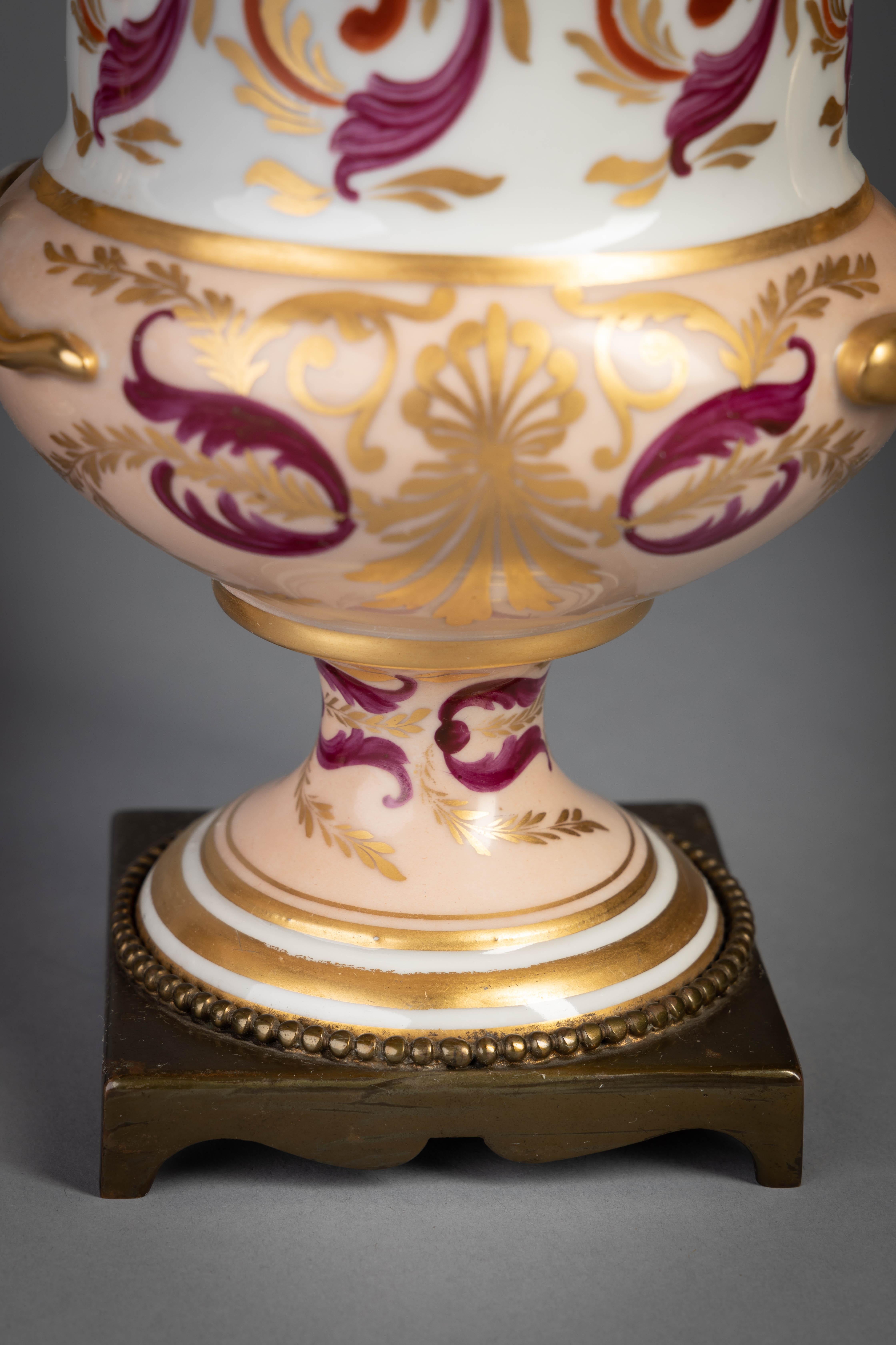 Pair of Paris Porcelain Two Handled Vases, circa 1880 In Good Condition For Sale In New York, NY