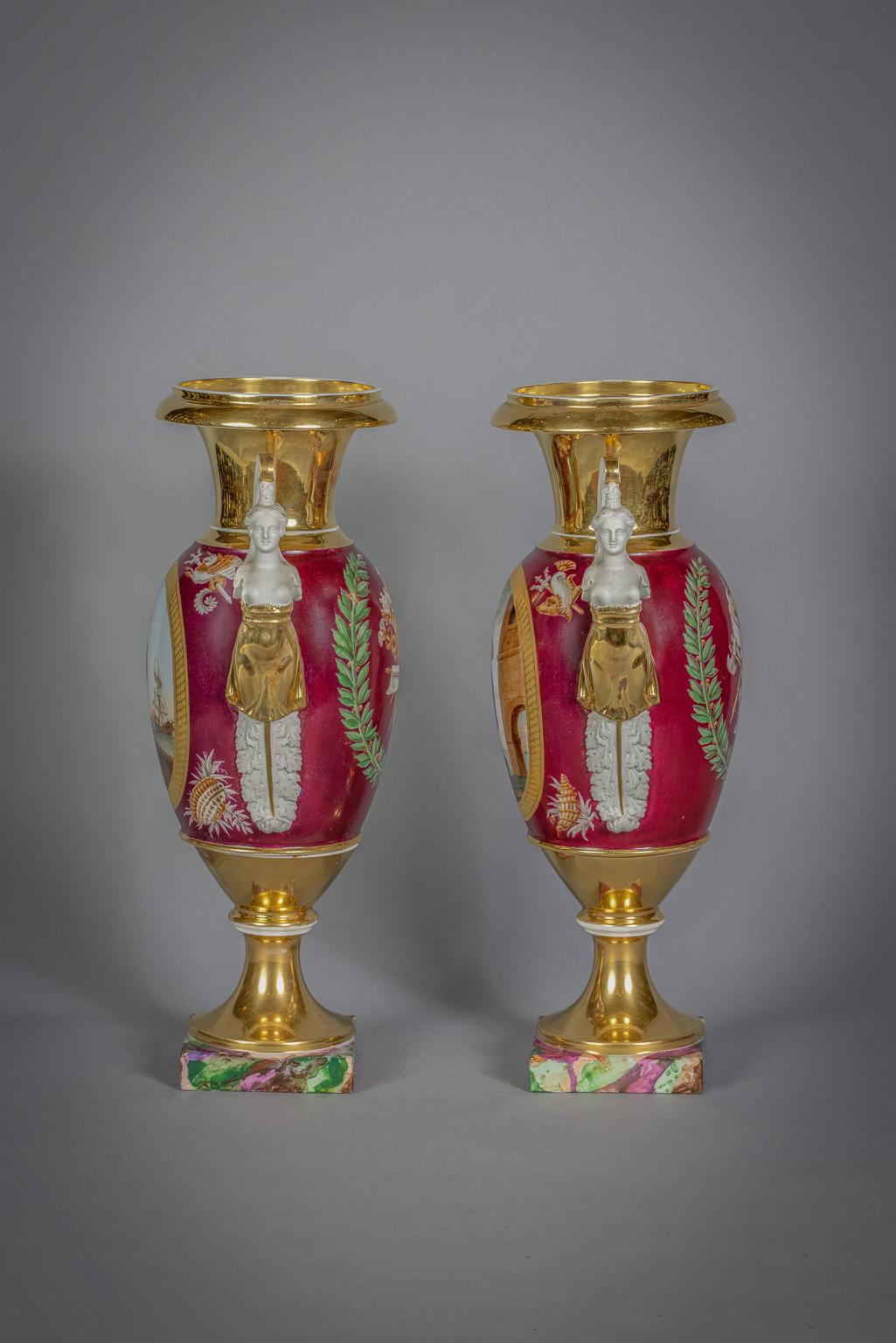 Français Paire de vases en porcelaine de Paris, vers 1830 en vente